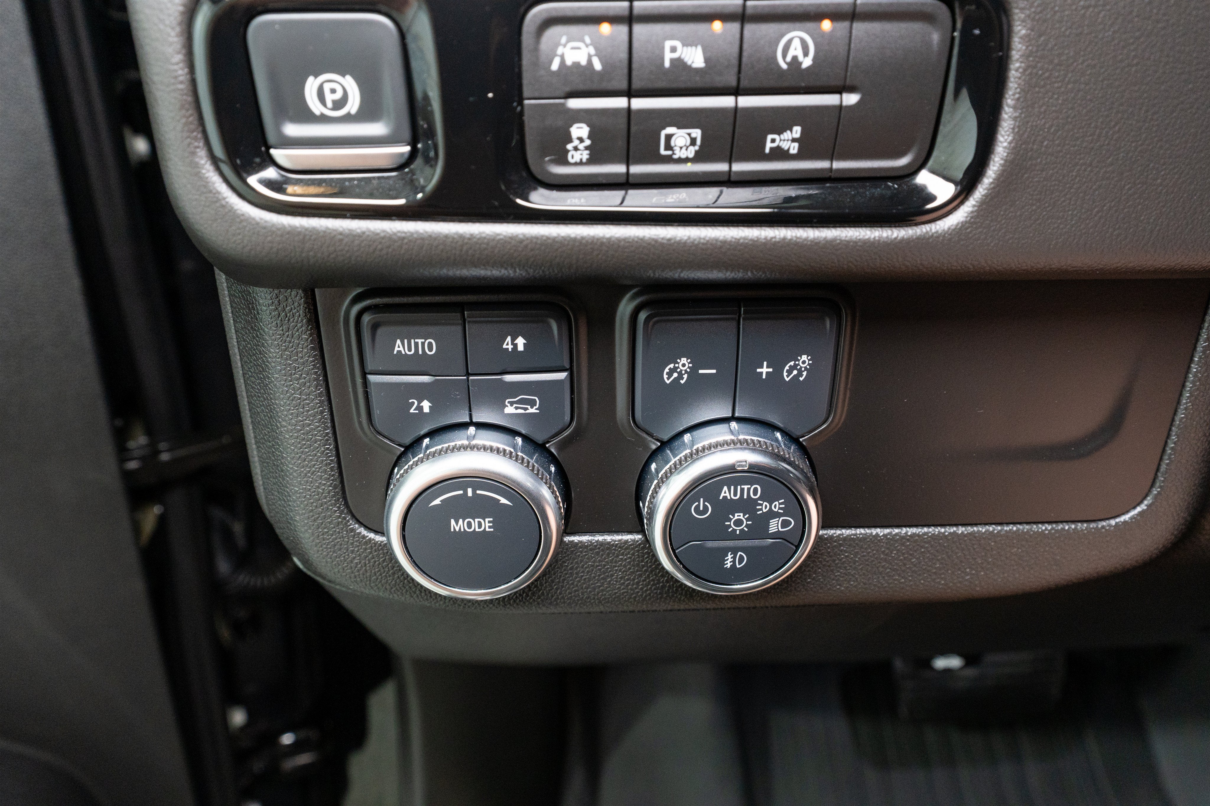 2025 GMC Yukon XL Elevation