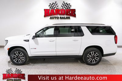 2023 GMC Yukon XL AT4