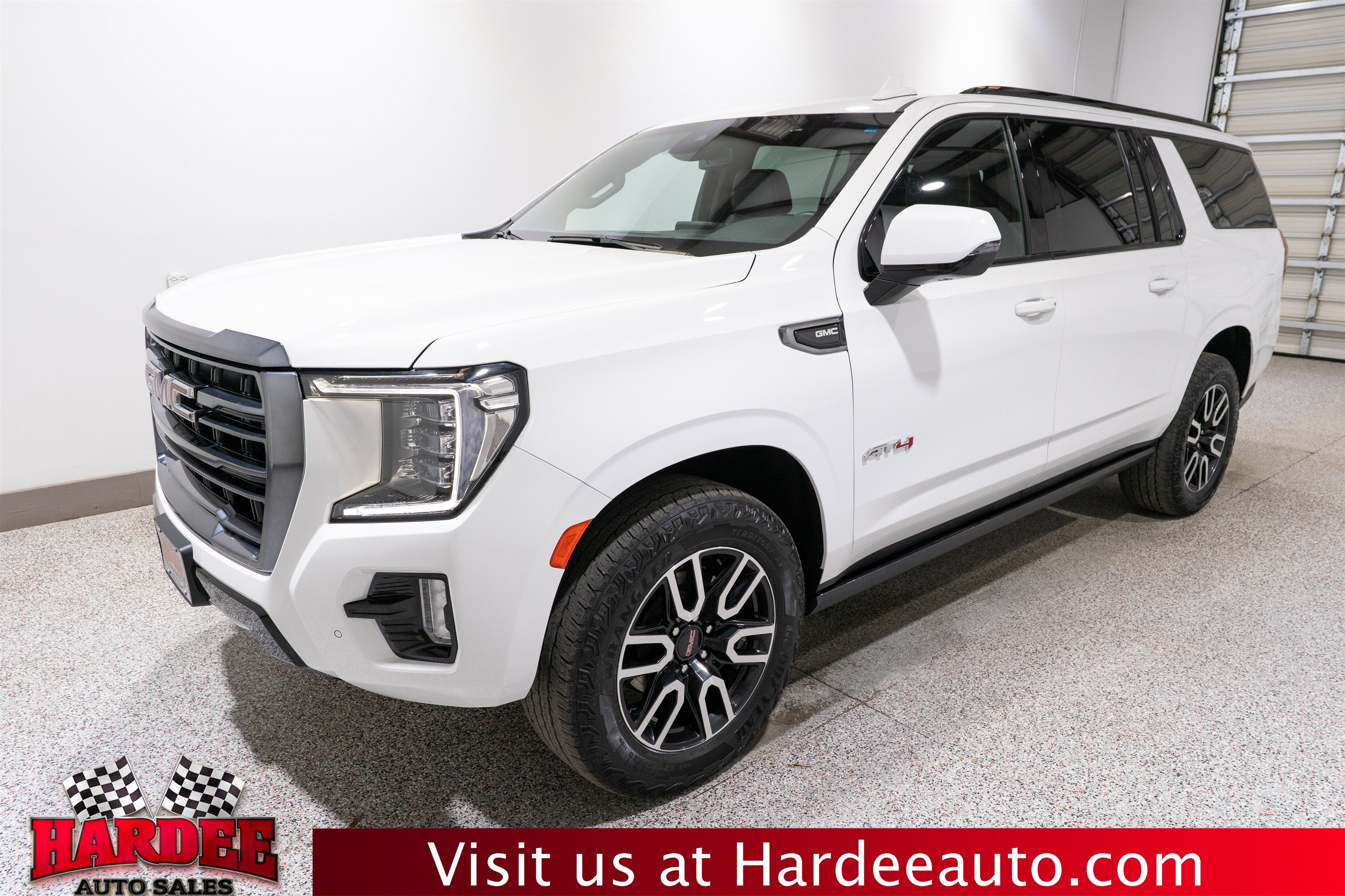 2023 GMC Yukon XL AT4