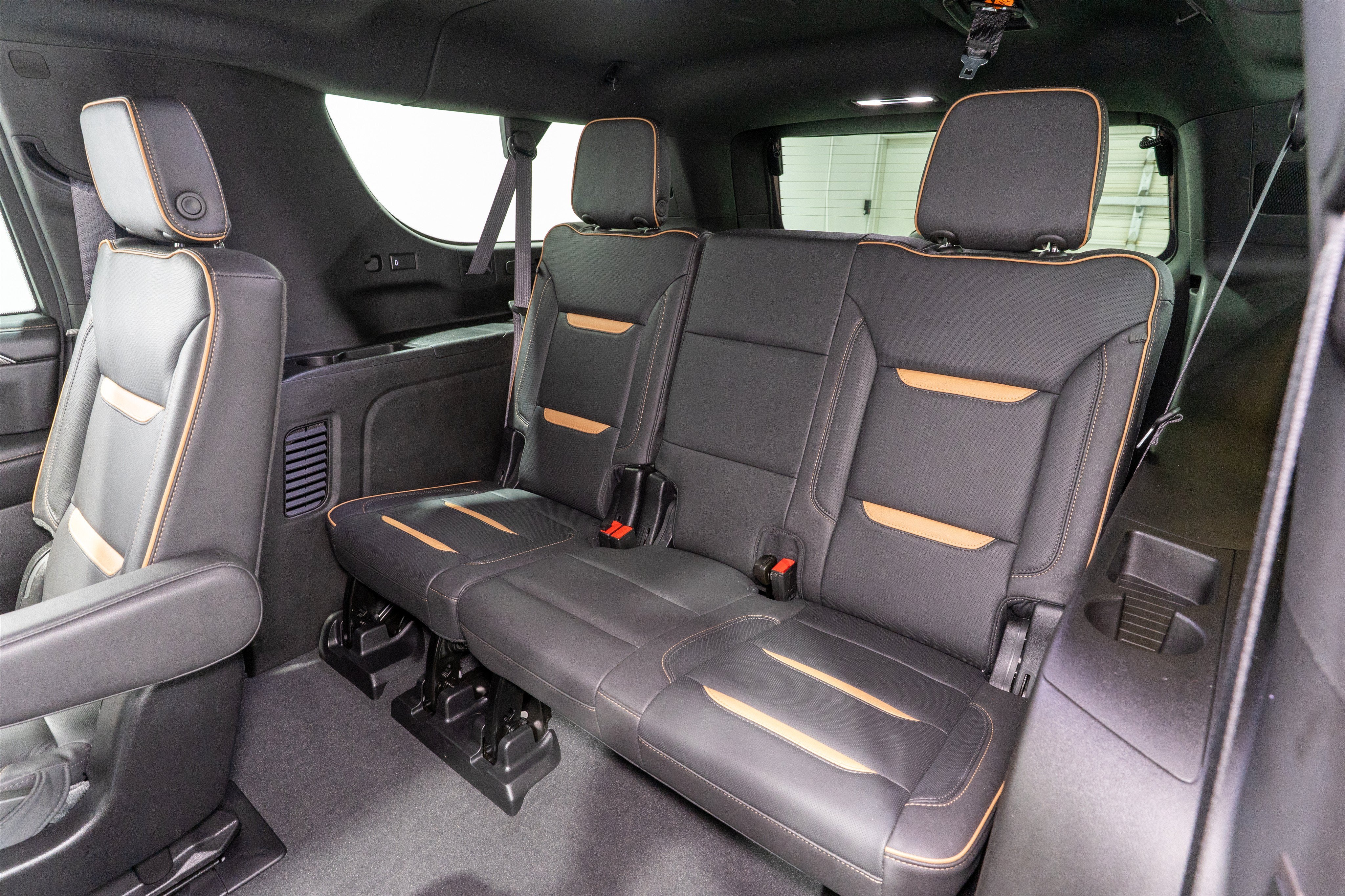 2023 GMC Yukon XL AT4
