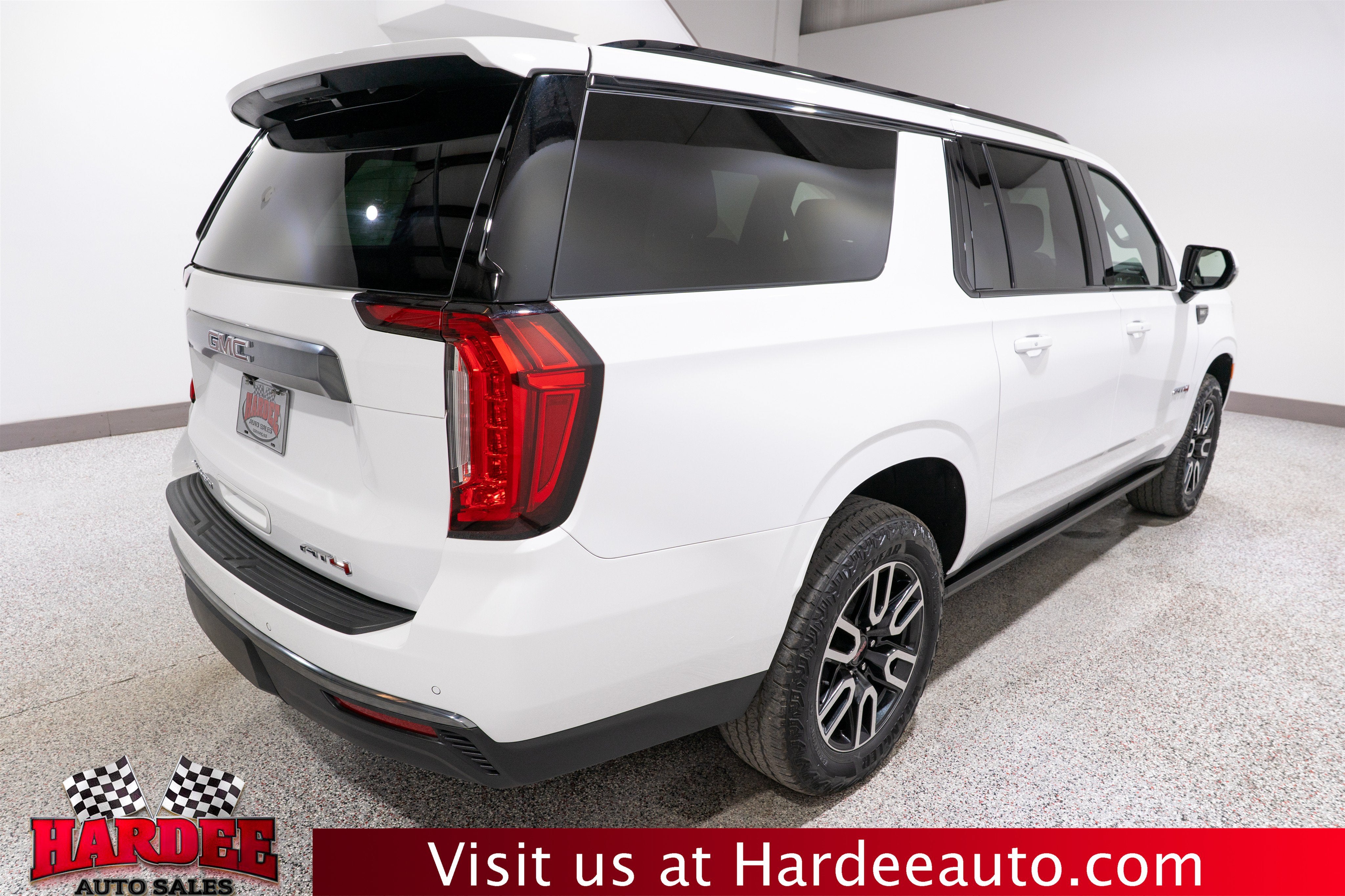 2023 GMC Yukon XL AT4