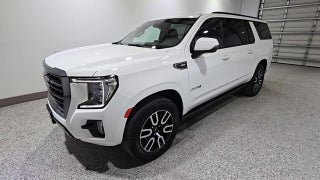 2023 GMC Yukon XL AT4