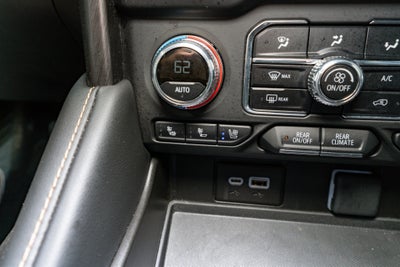 2024 GMC Yukon XL AT4