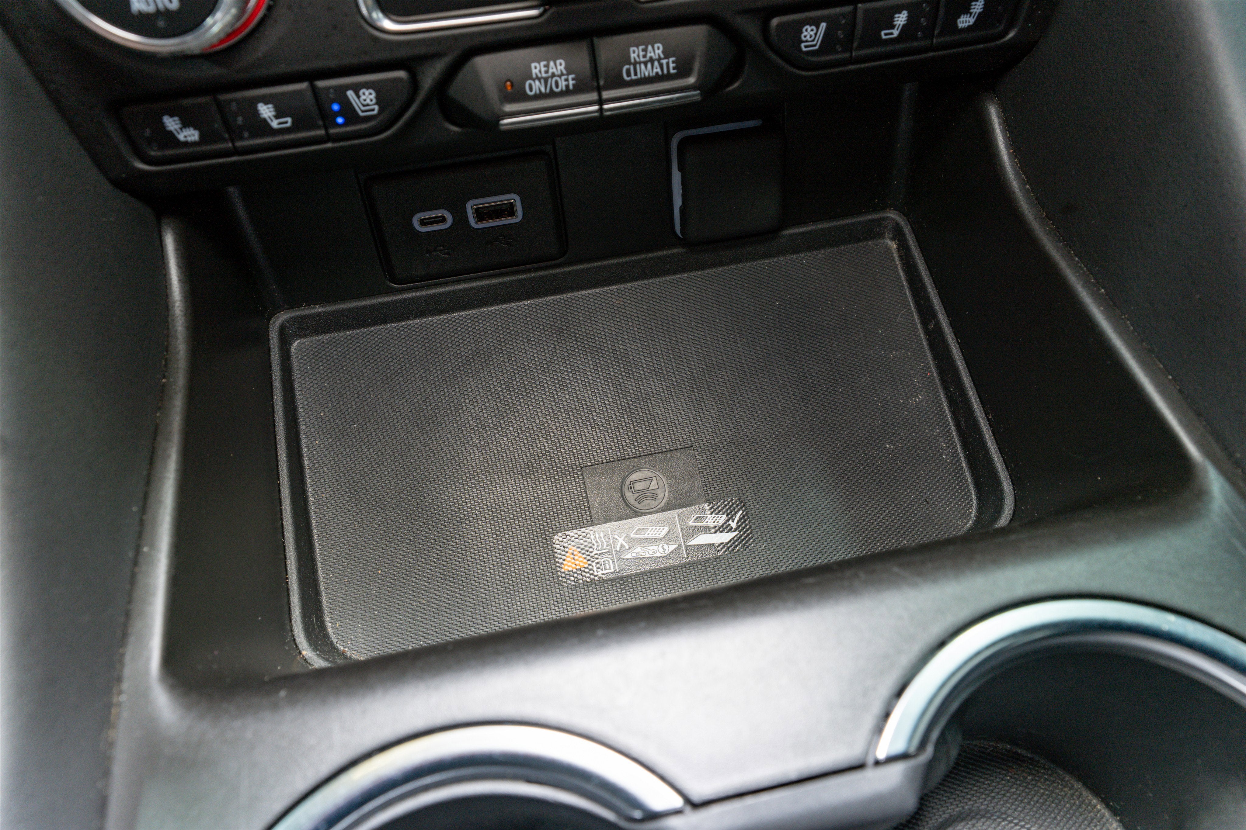 2024 GMC Yukon XL AT4