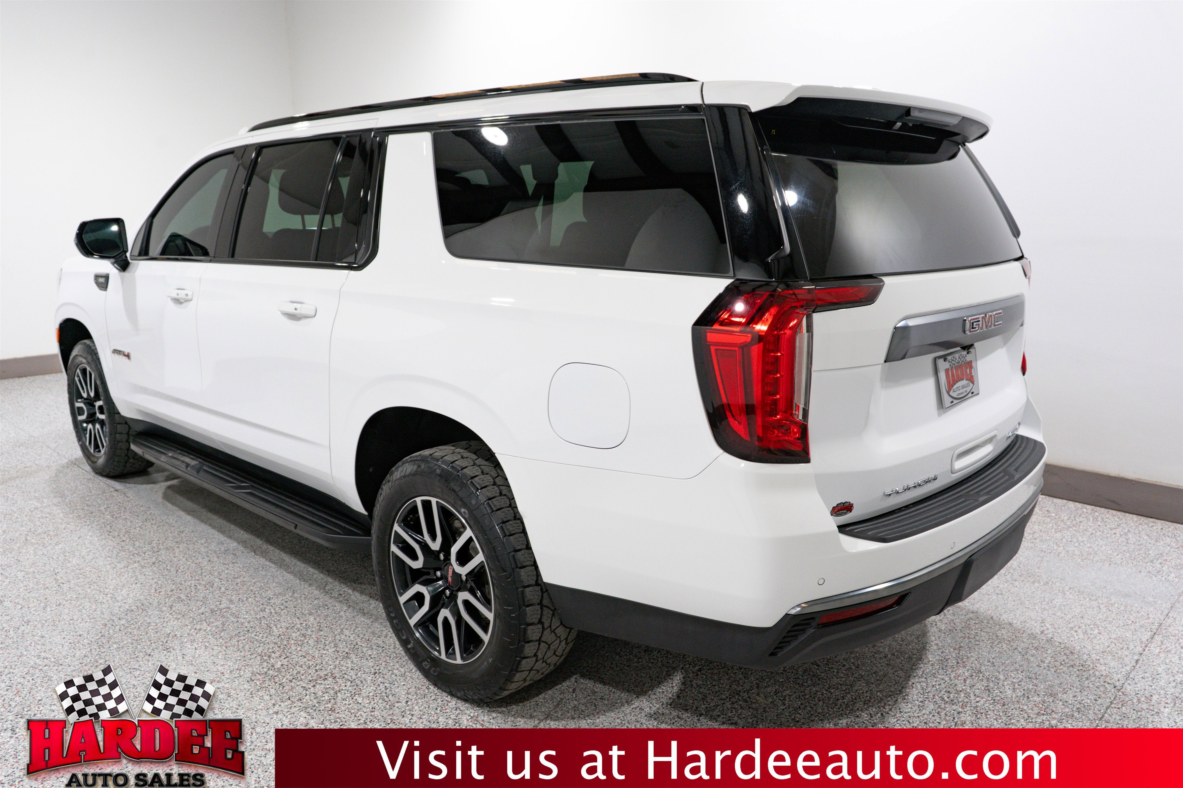 2024 GMC Yukon XL AT4