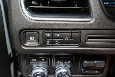 2024 GMC Yukon XL AT4