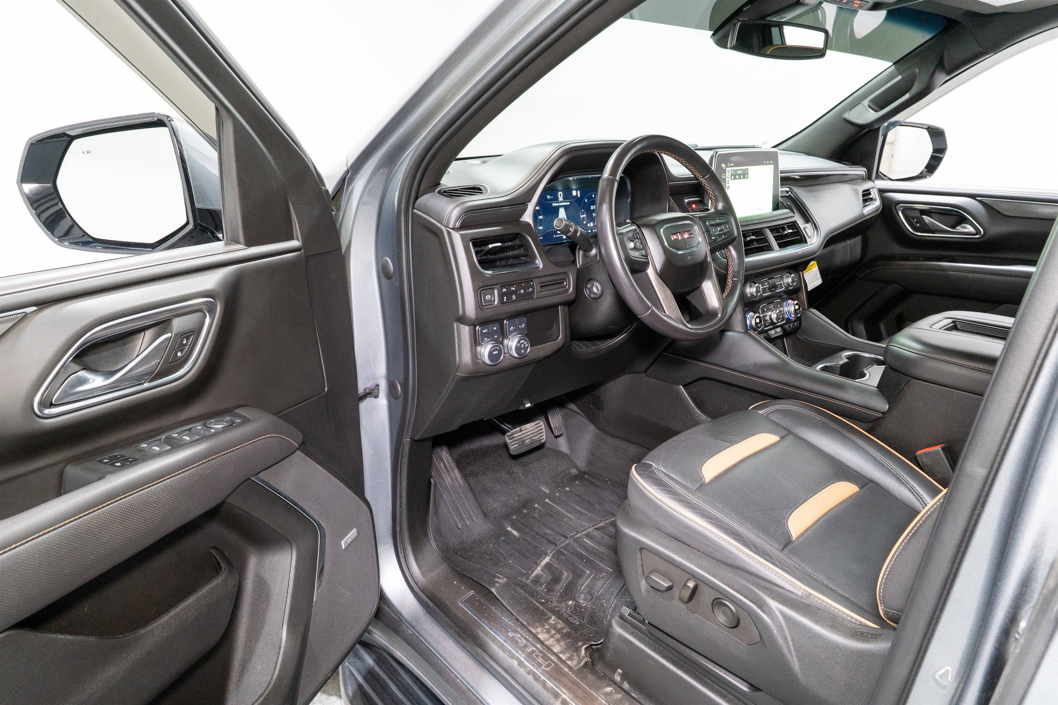 2022 GMC Yukon XL AT4