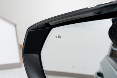 2022 GMC Yukon XL AT4