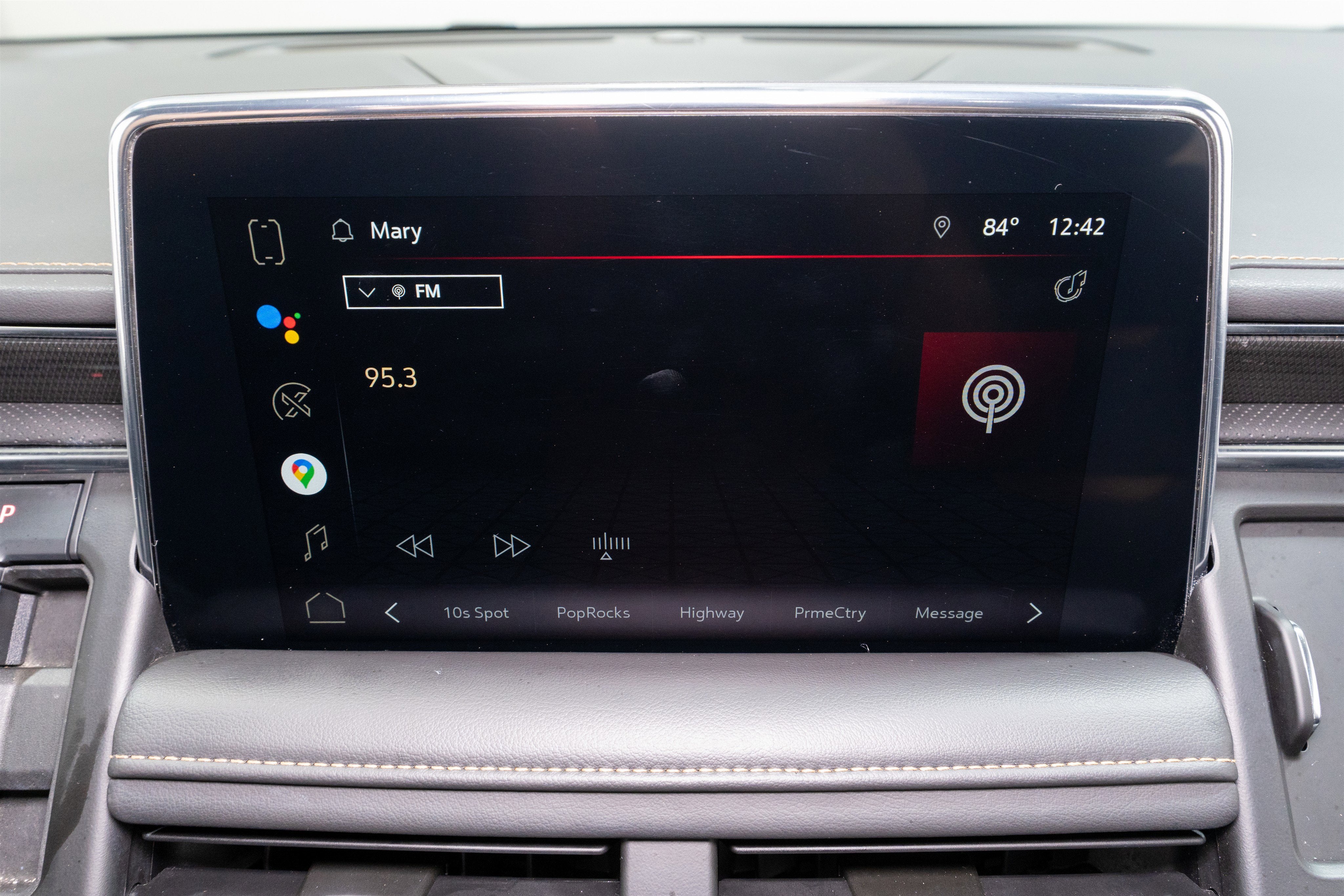 2022 GMC Yukon XL AT4
