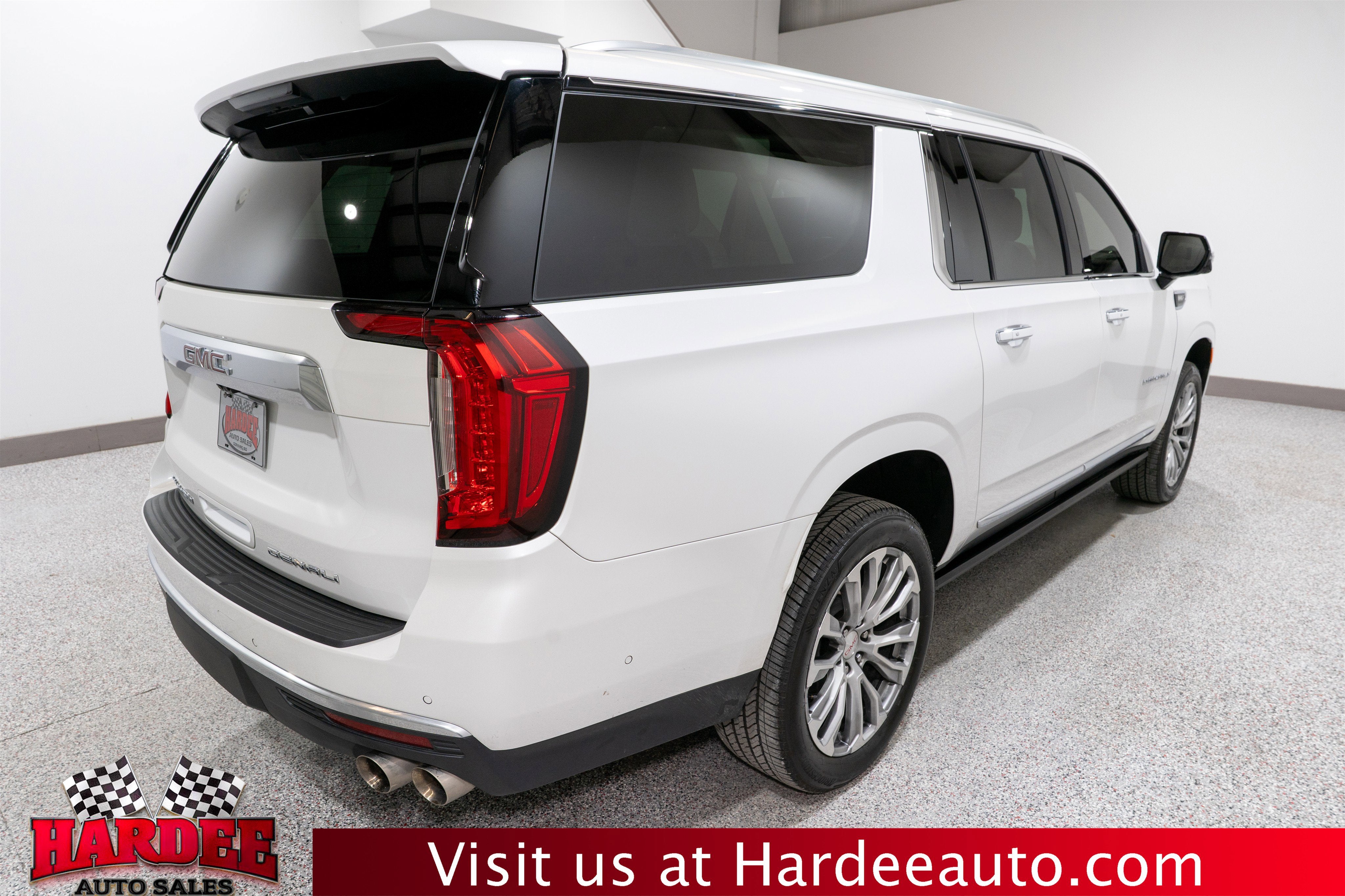 2023 GMC Yukon XL Denali