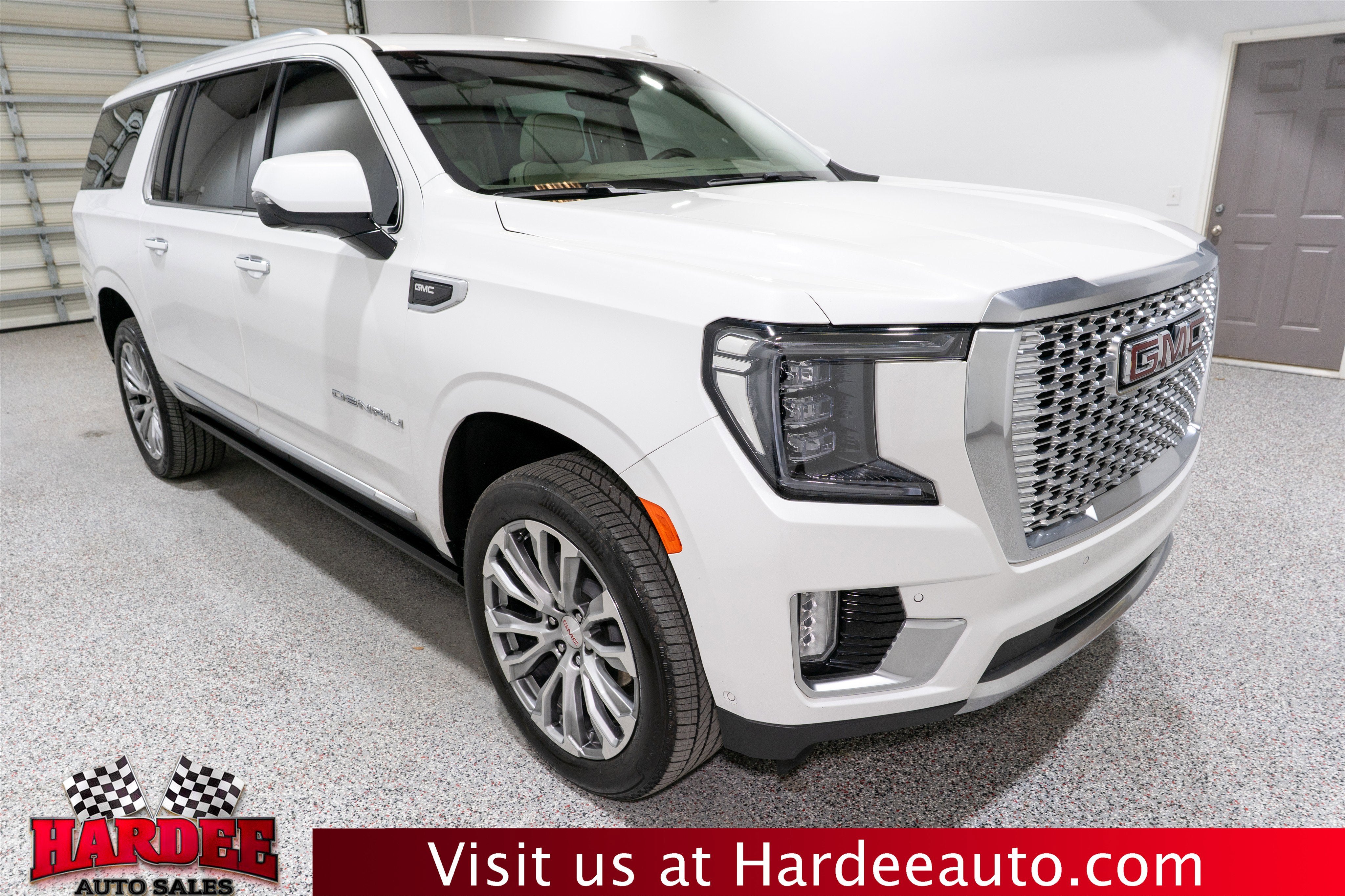 2023 GMC Yukon XL Denali