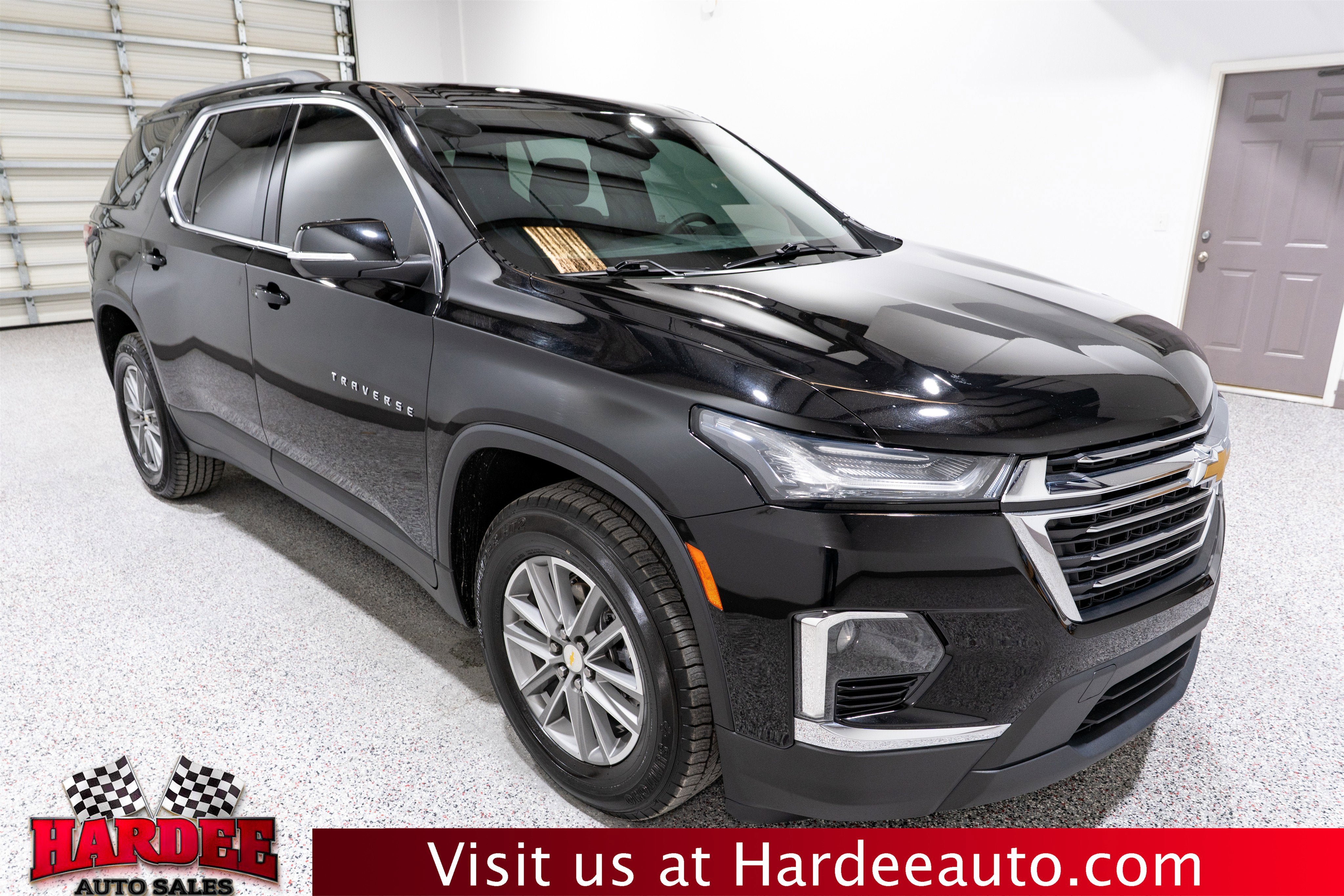 2023 Chevrolet Traverse LT Cloth