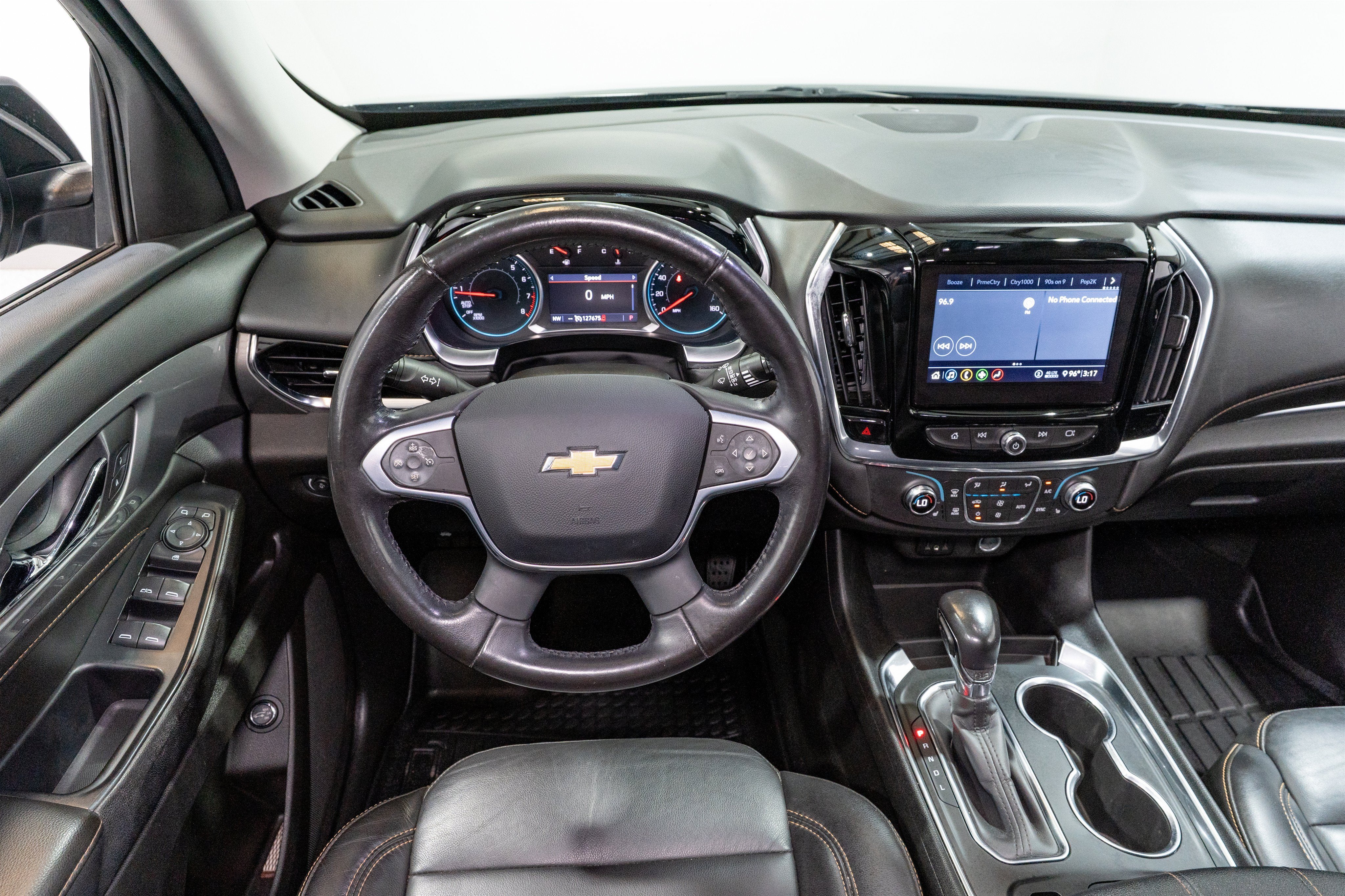 2021 Chevrolet Traverse LT Leather