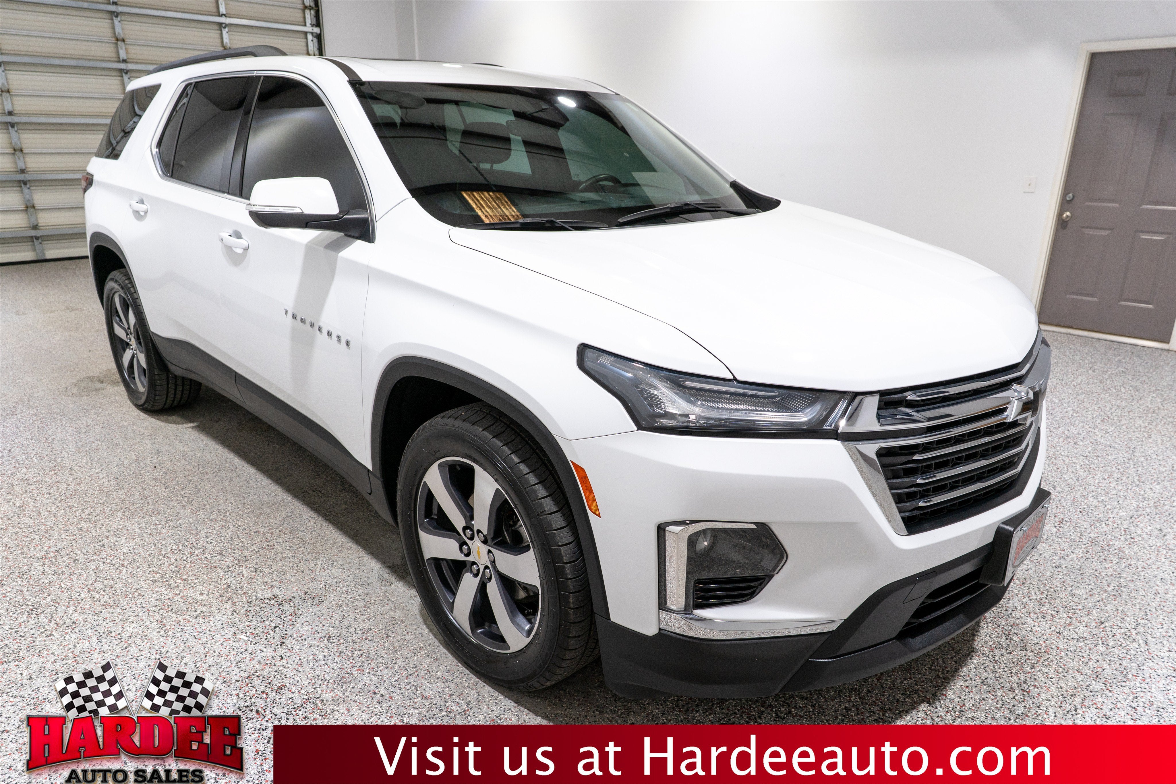 2023 Chevrolet Traverse LT Leather