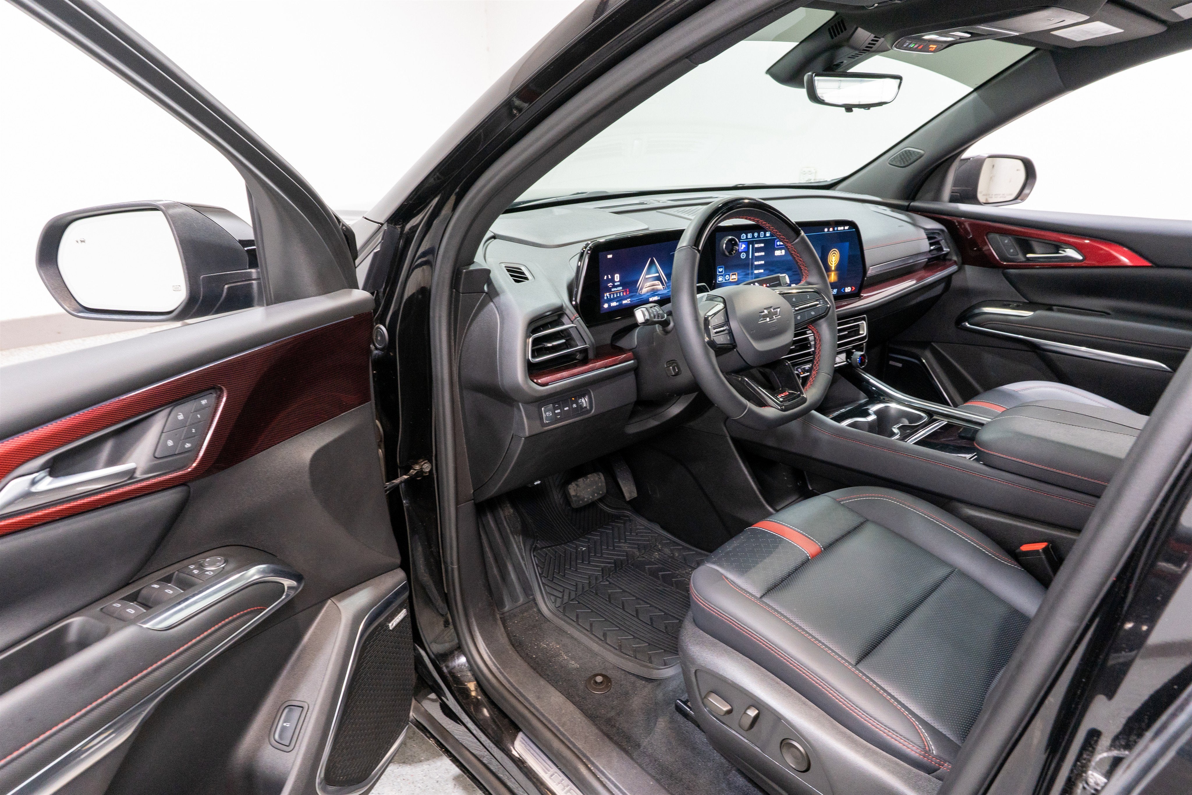 2024 Chevrolet Traverse AWD RS