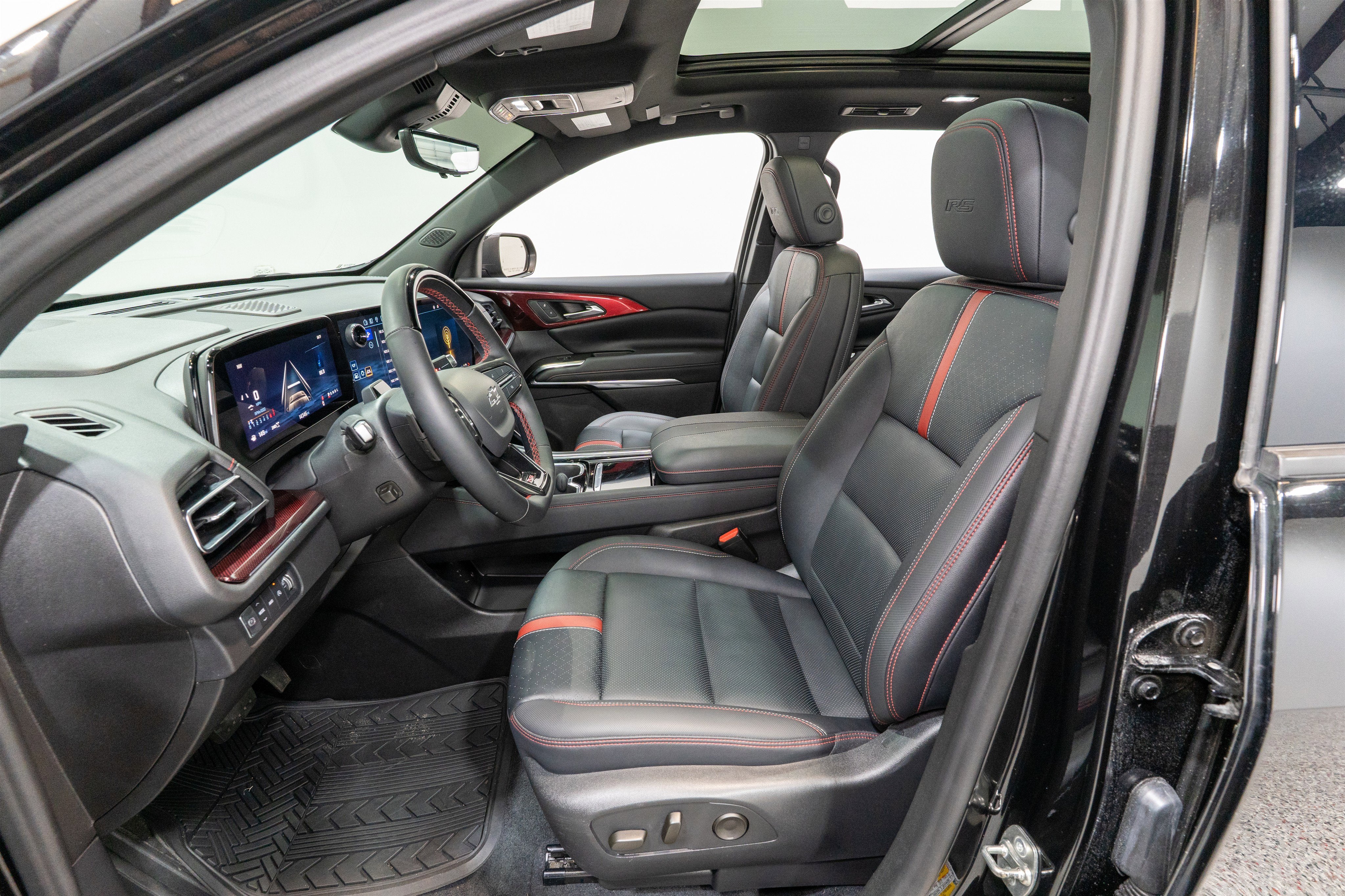 2024 Chevrolet Traverse AWD RS