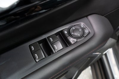 2025 Chevrolet Suburban RST