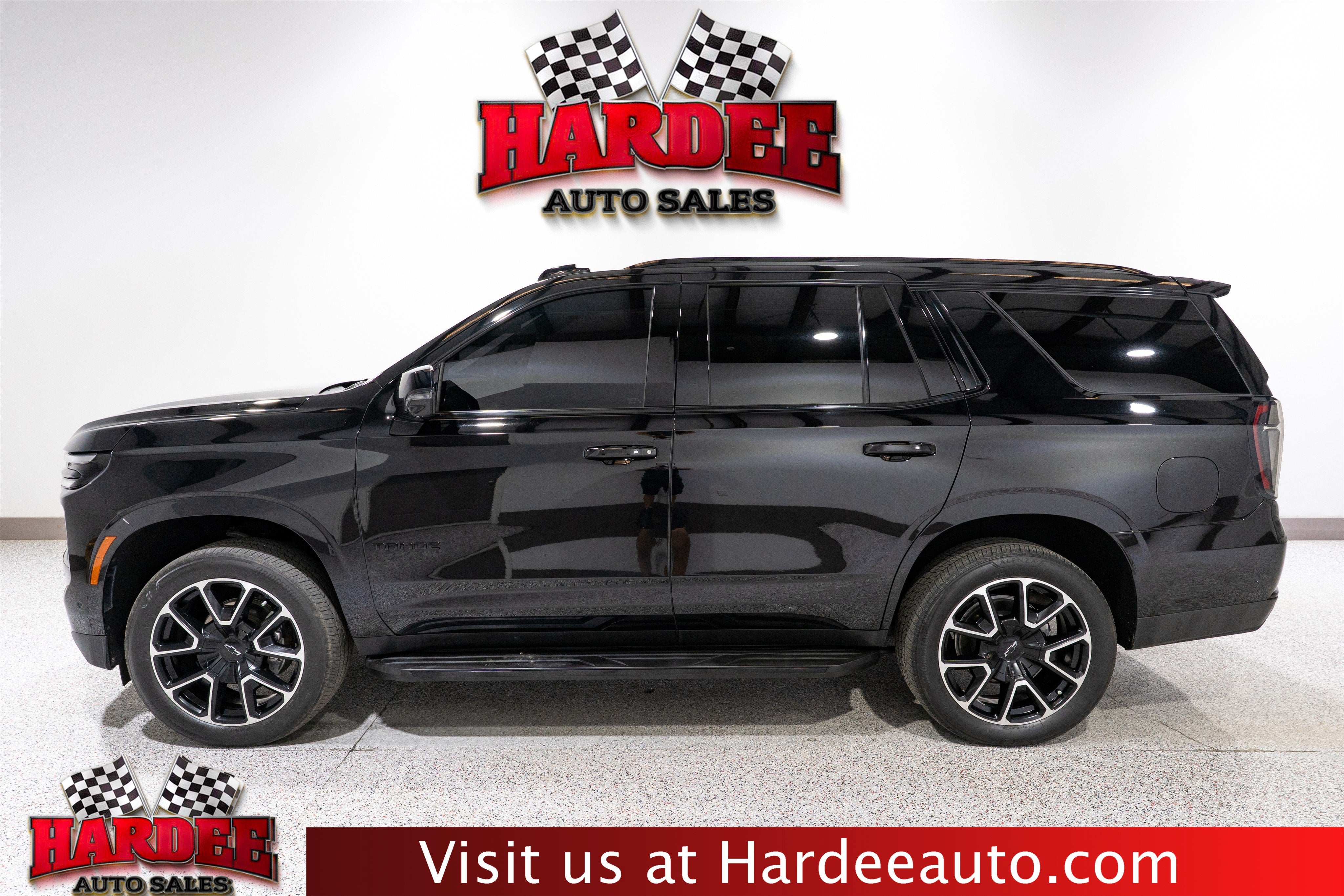 2025 Chevrolet Tahoe RST