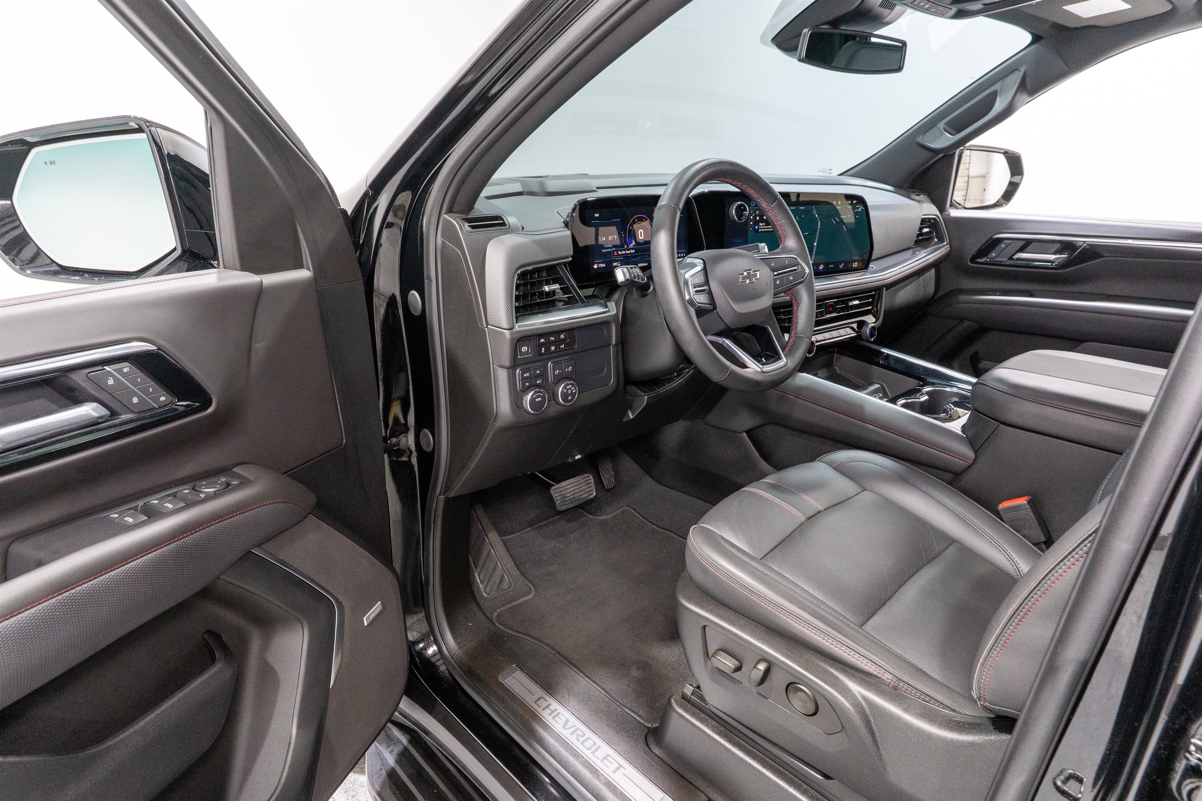2025 Chevrolet Tahoe RST
