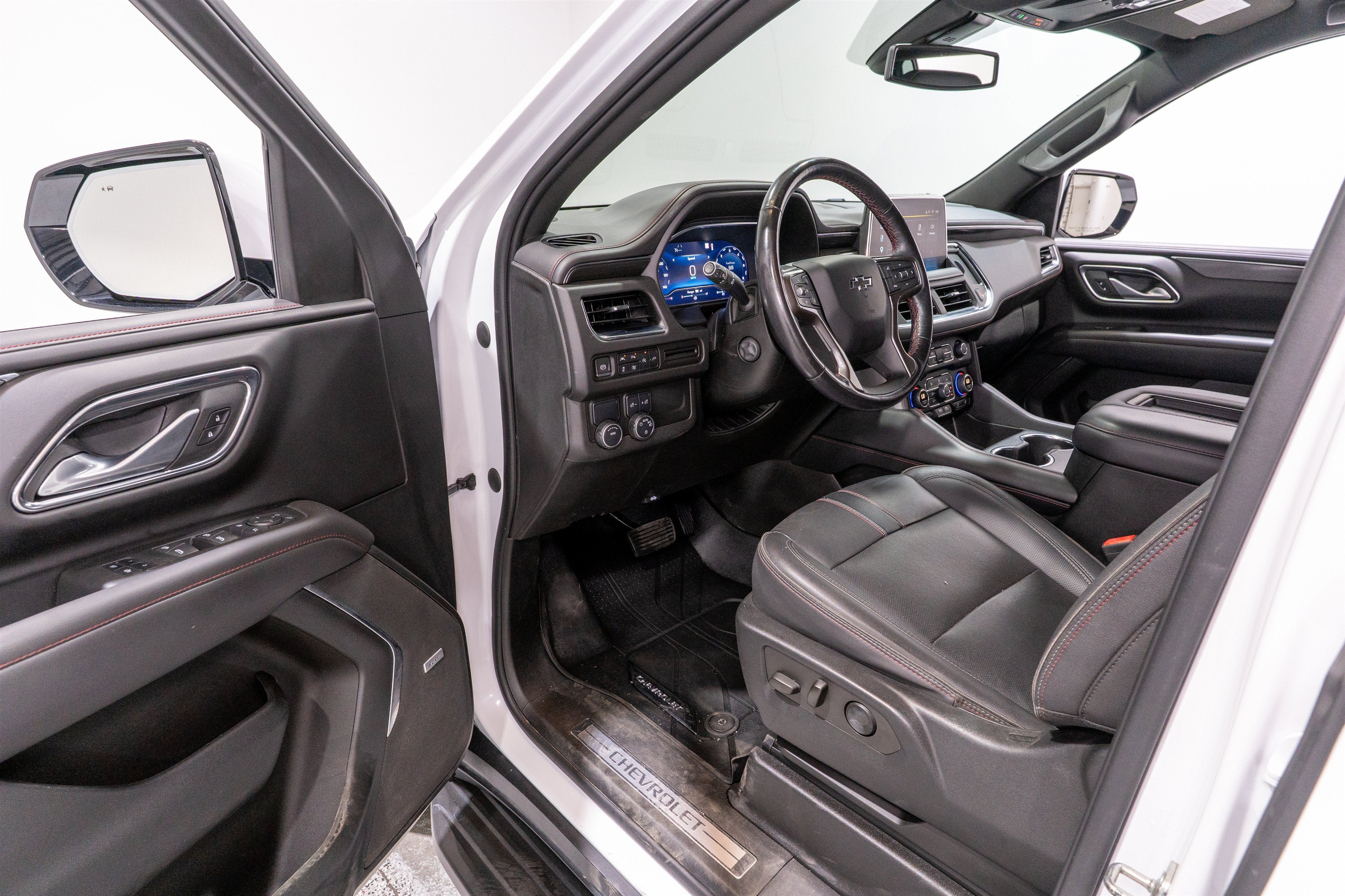 2022 Chevrolet Suburban RST