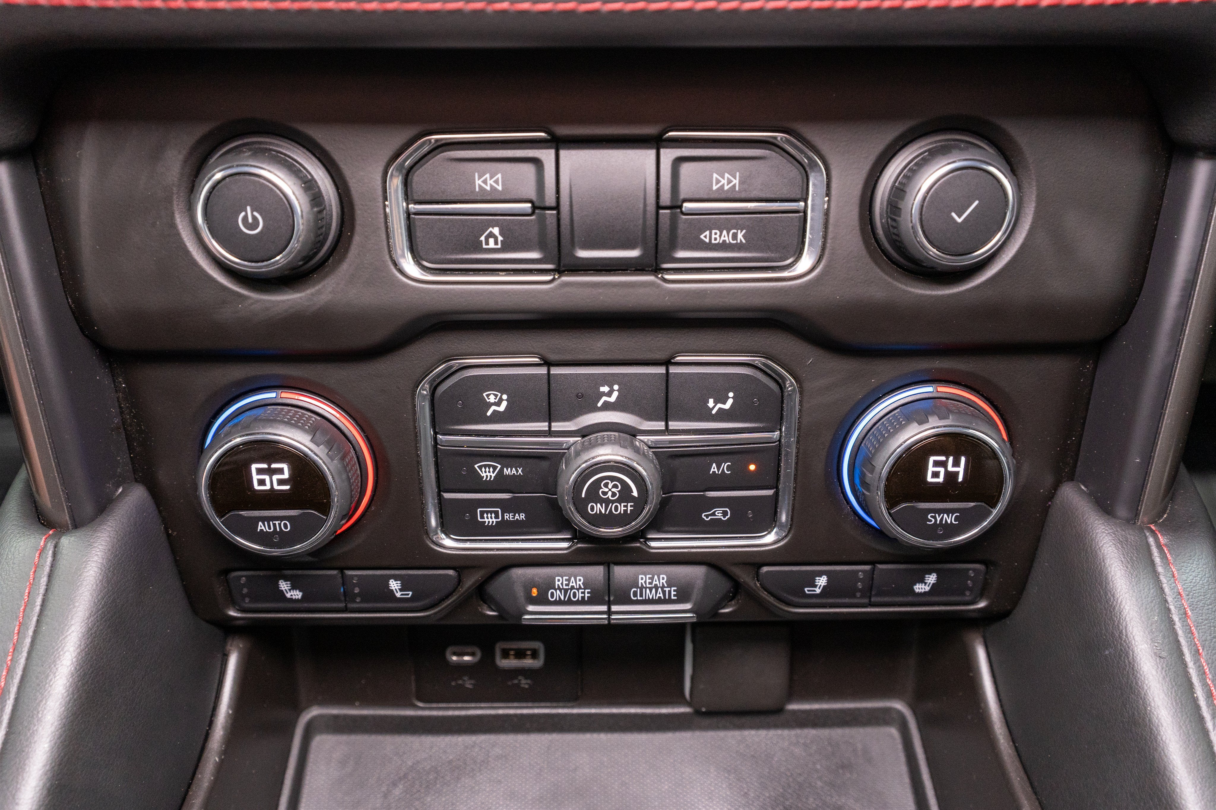 2021 Chevrolet Suburban RST
