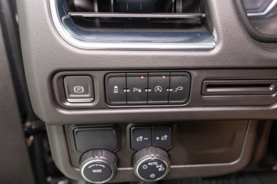 2021 Chevrolet Suburban RST