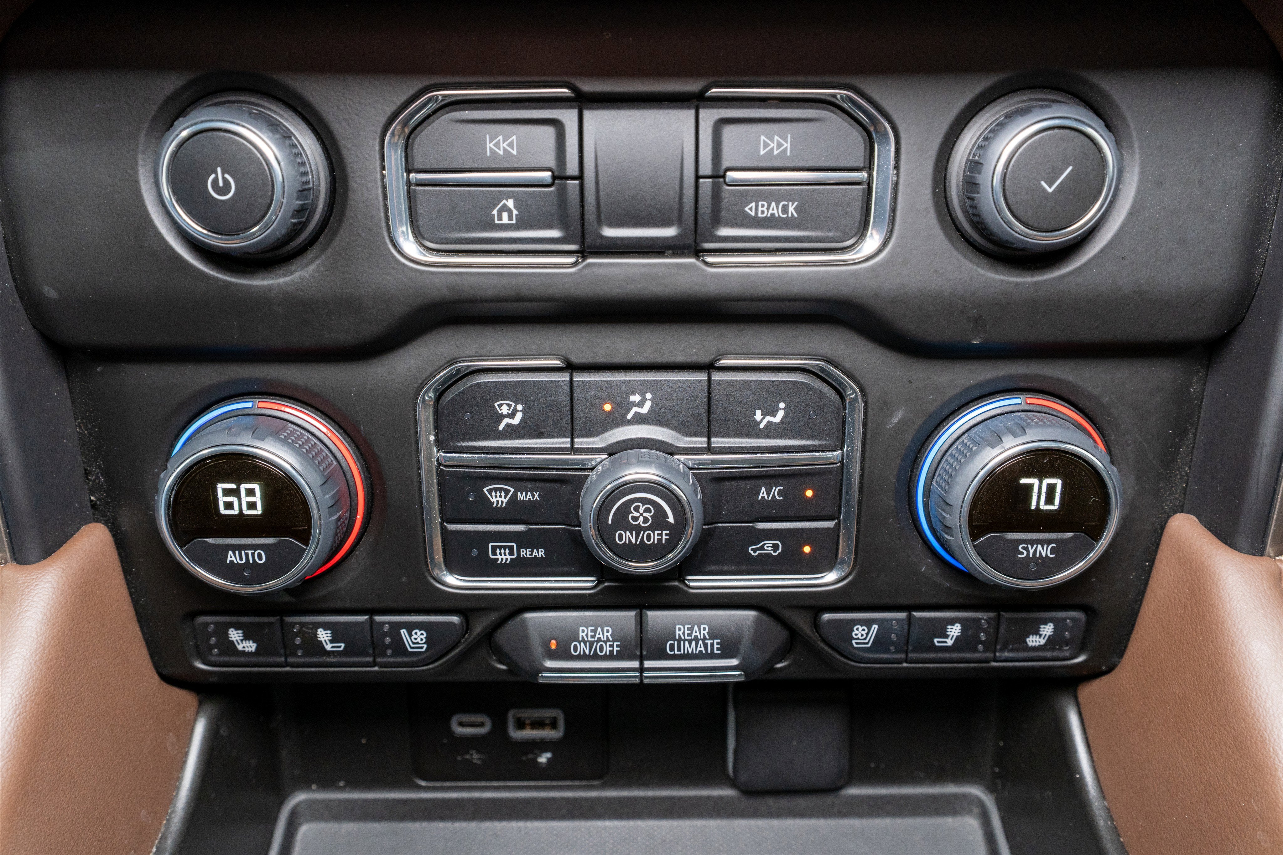 2024 Chevrolet Suburban High Country