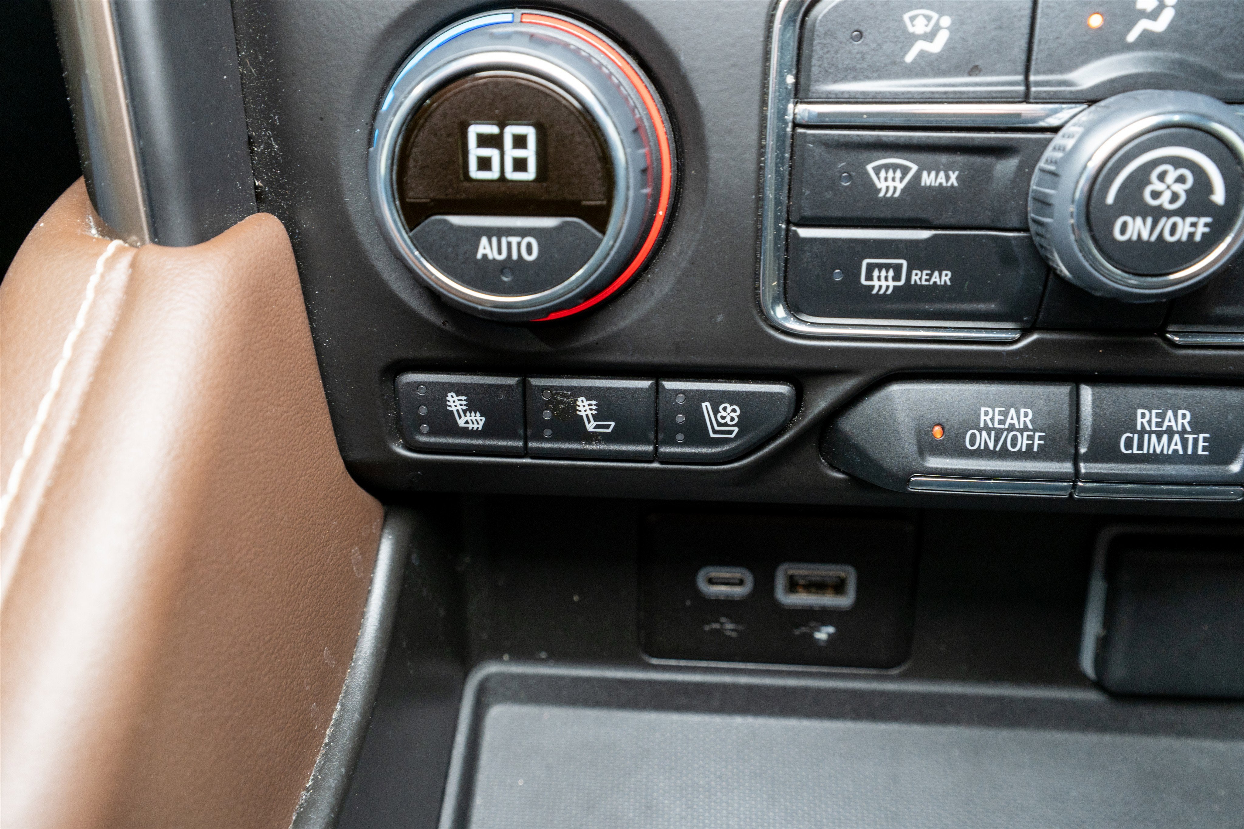 2024 Chevrolet Suburban High Country