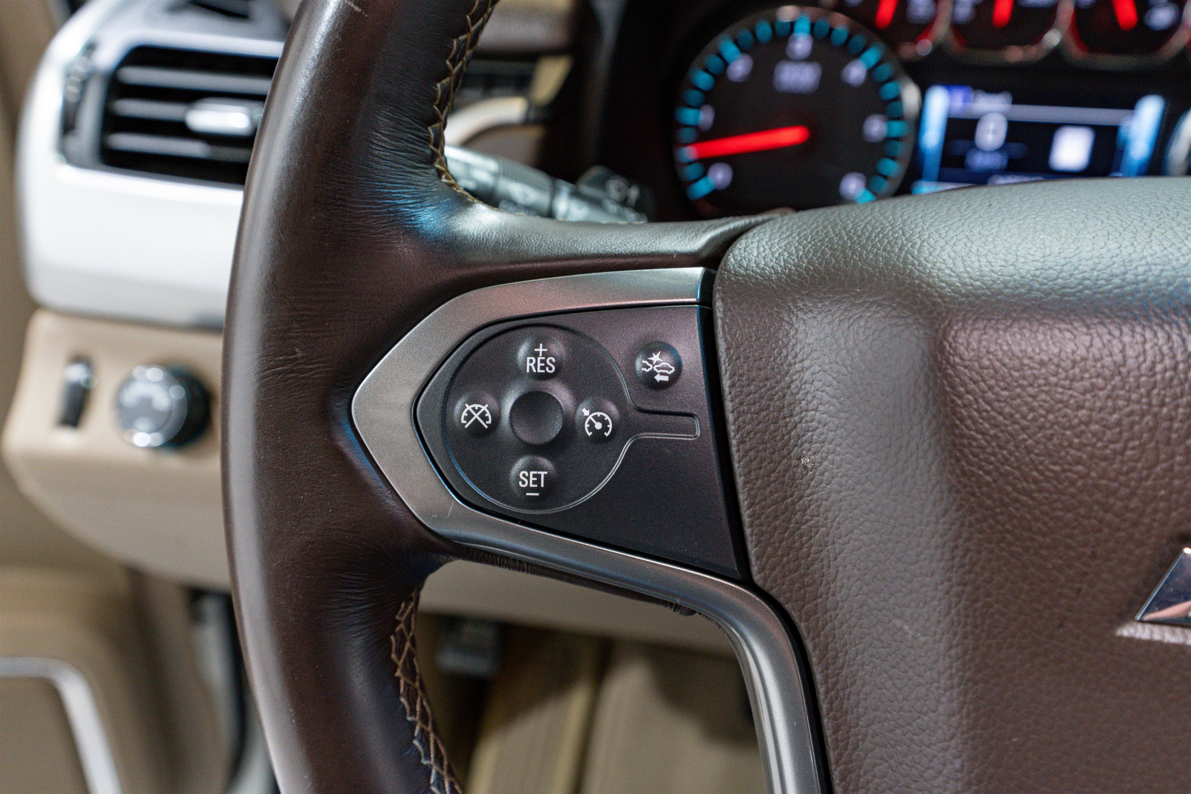 2018 Chevrolet Suburban LT