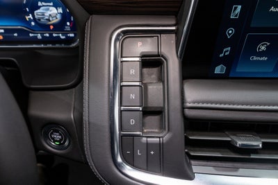 2024 Chevrolet Suburban LT