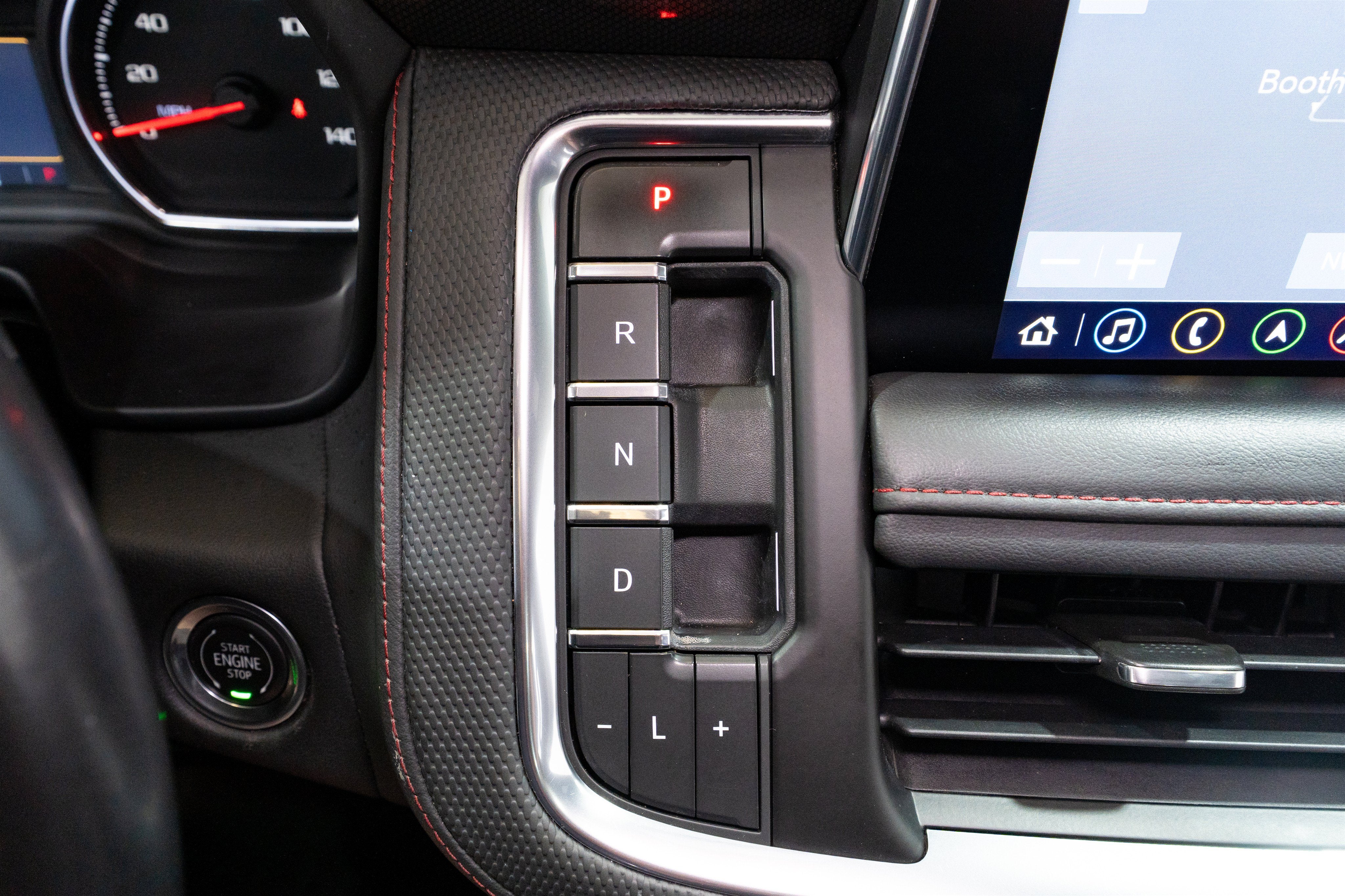 2021 Chevrolet Suburban RST
