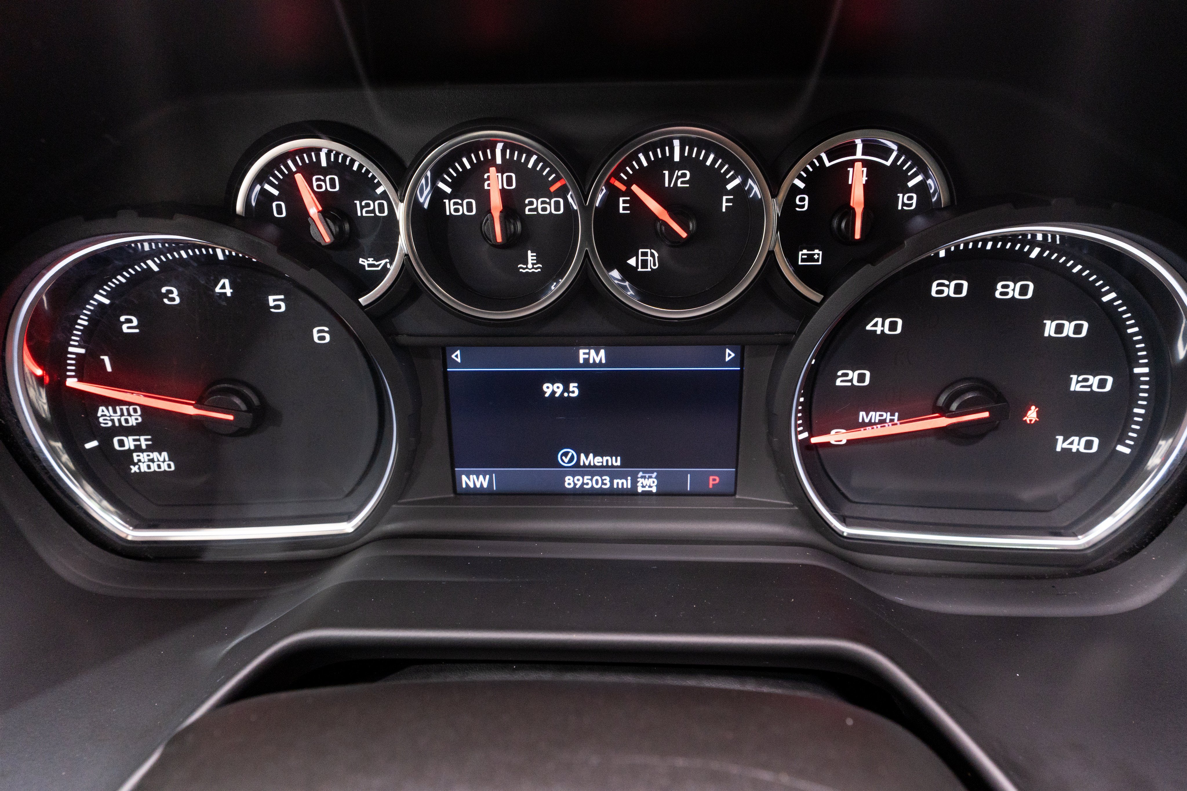 2021 Chevrolet Suburban RST