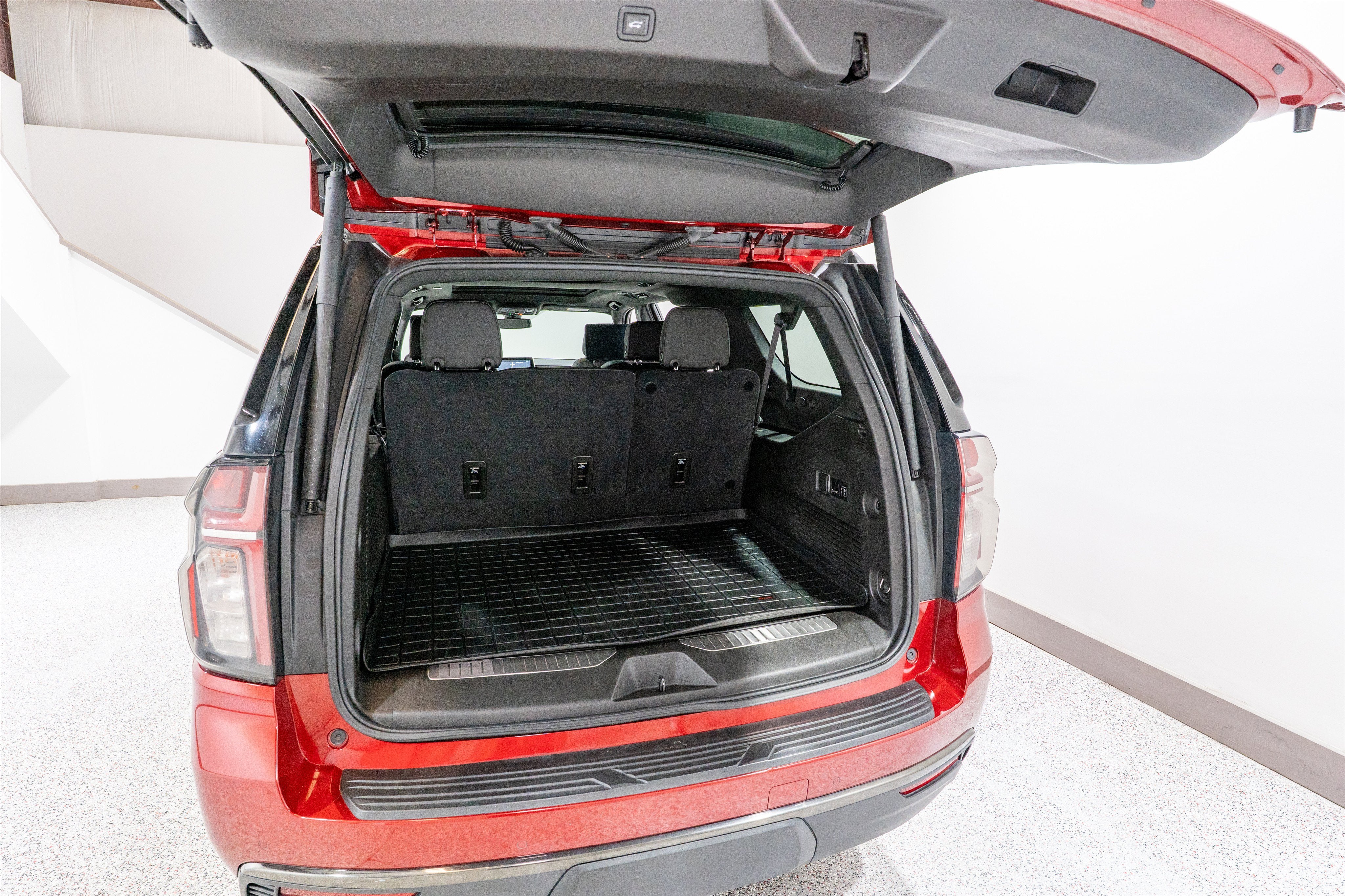 2021 Chevrolet Suburban RST
