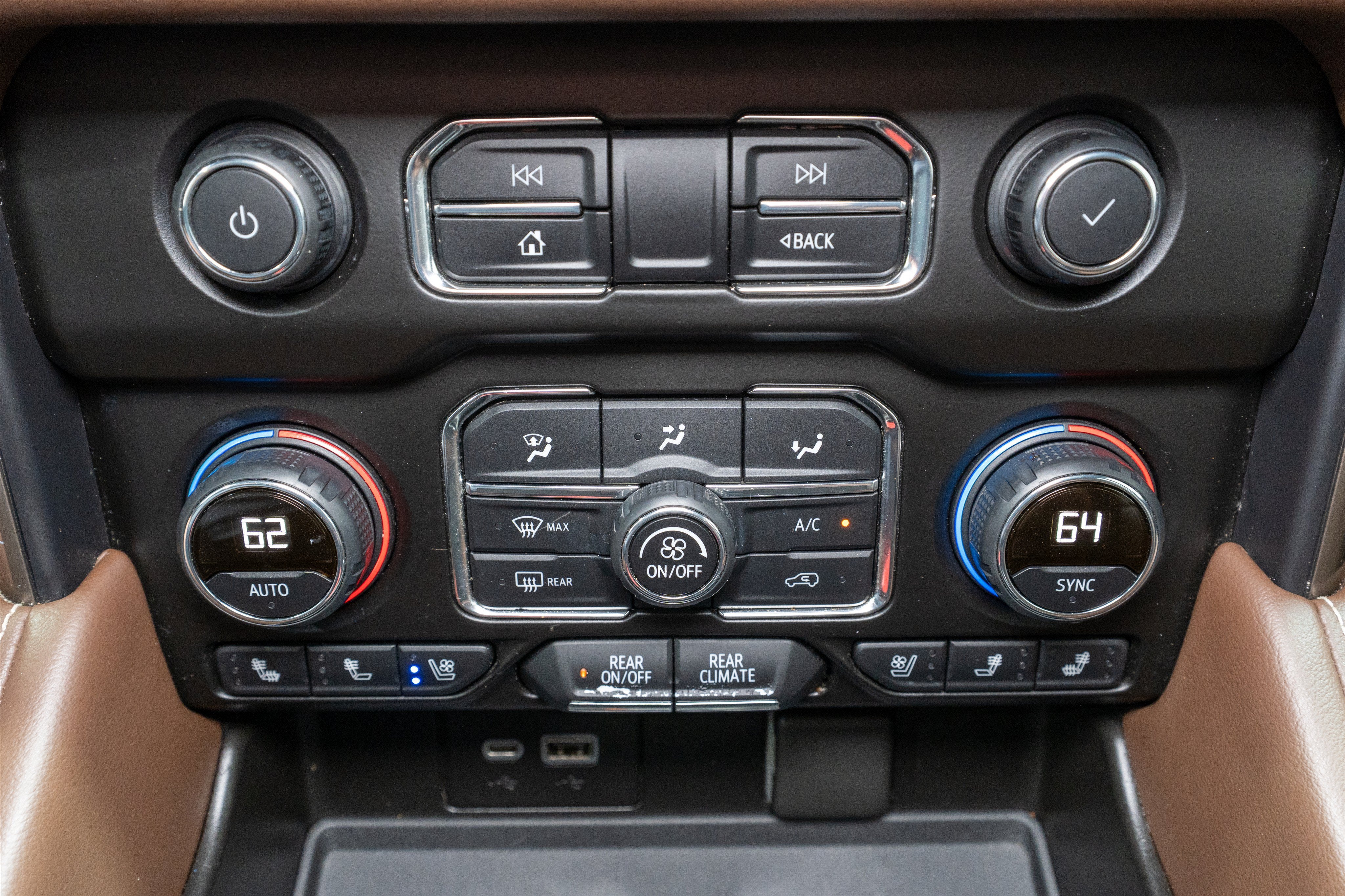 2021 Chevrolet Suburban High Country