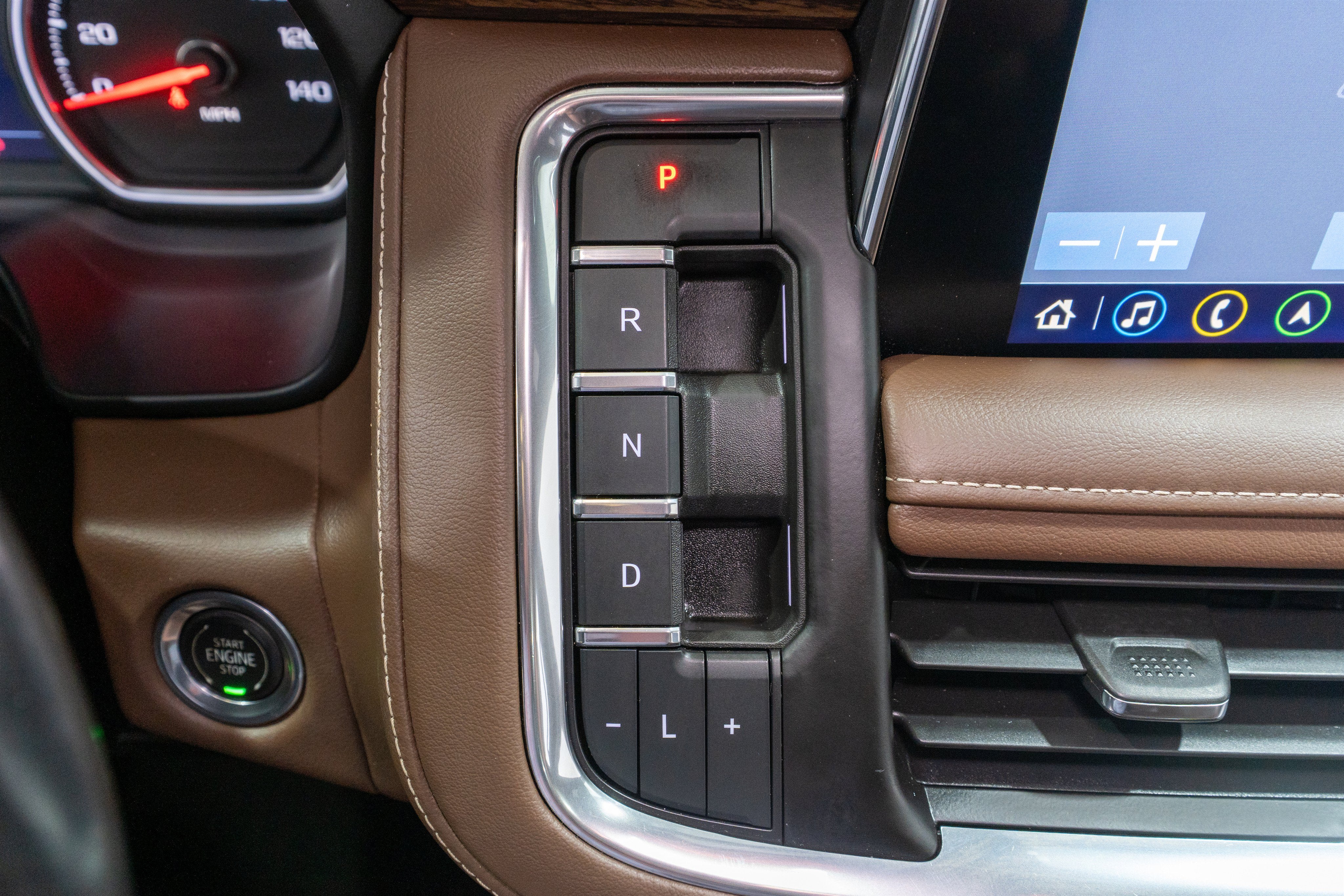 2021 Chevrolet Suburban High Country