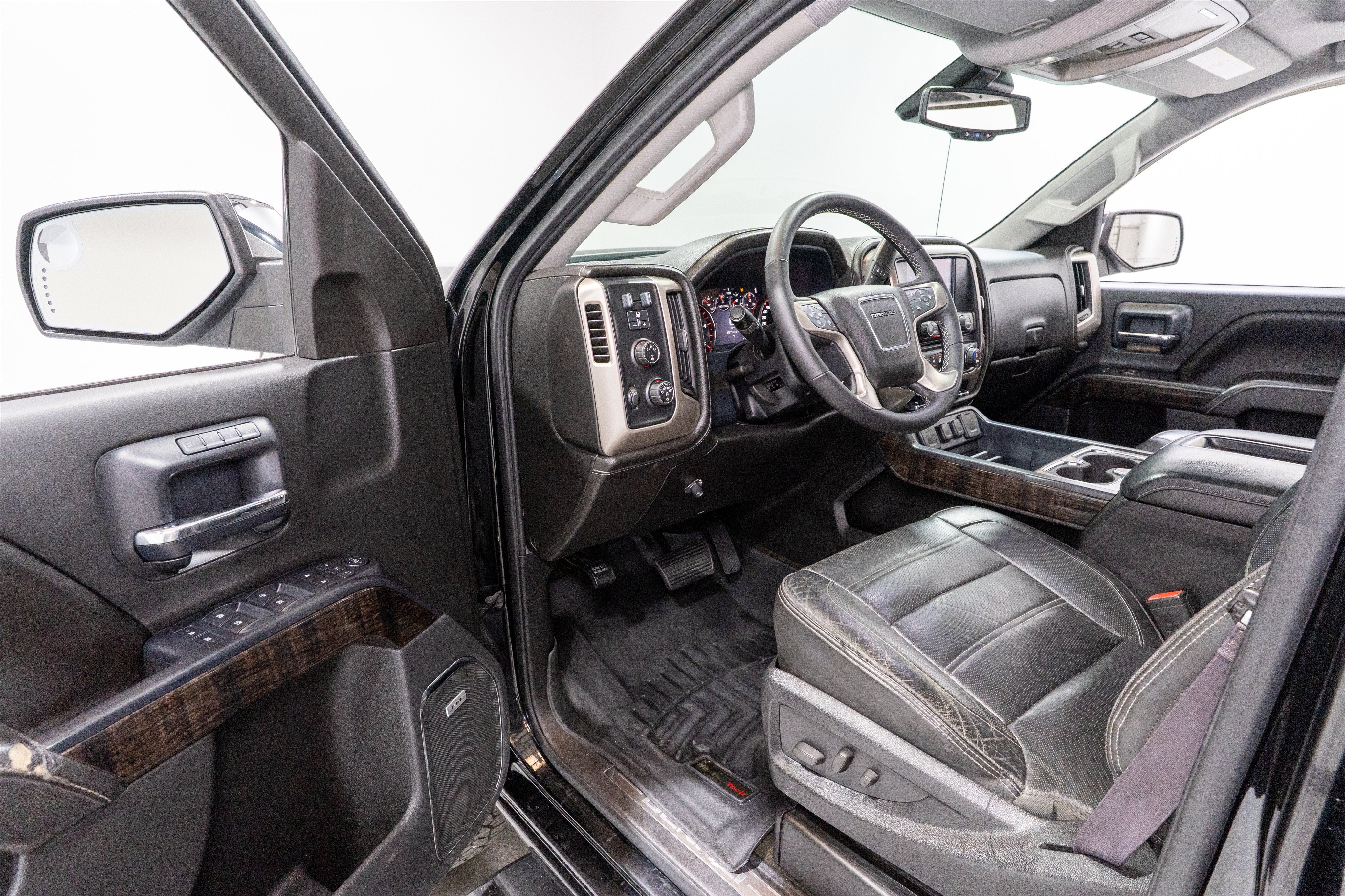 2015 GMC Sierra 2500HD Denali