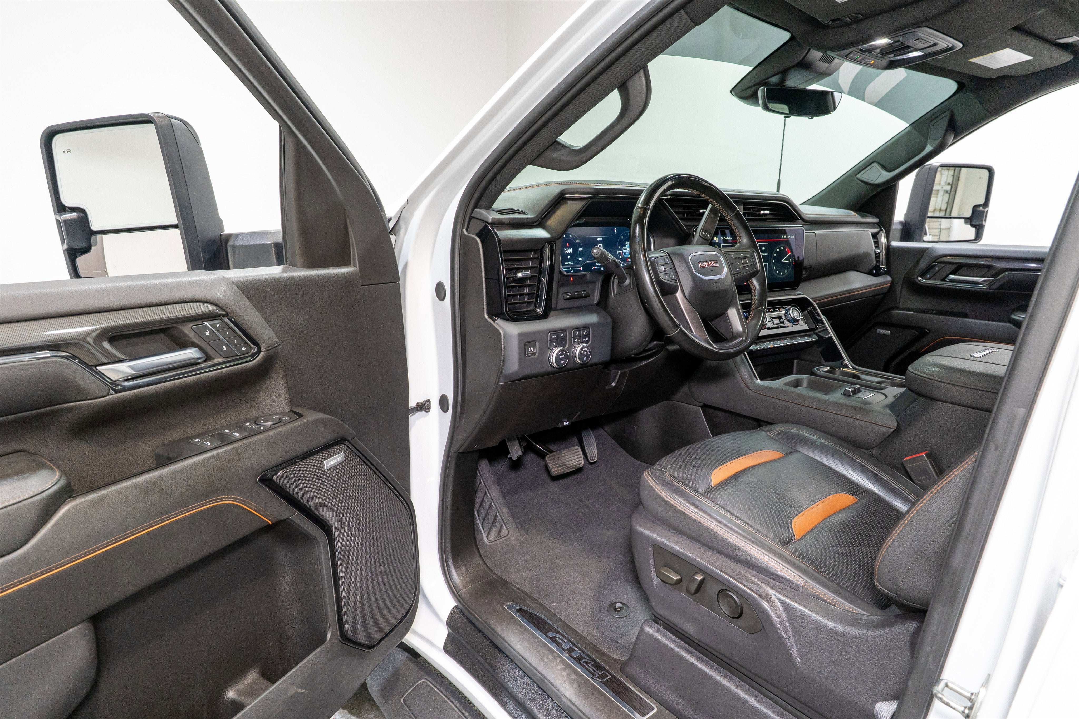 2024 GMC Sierra 2500HD AT4