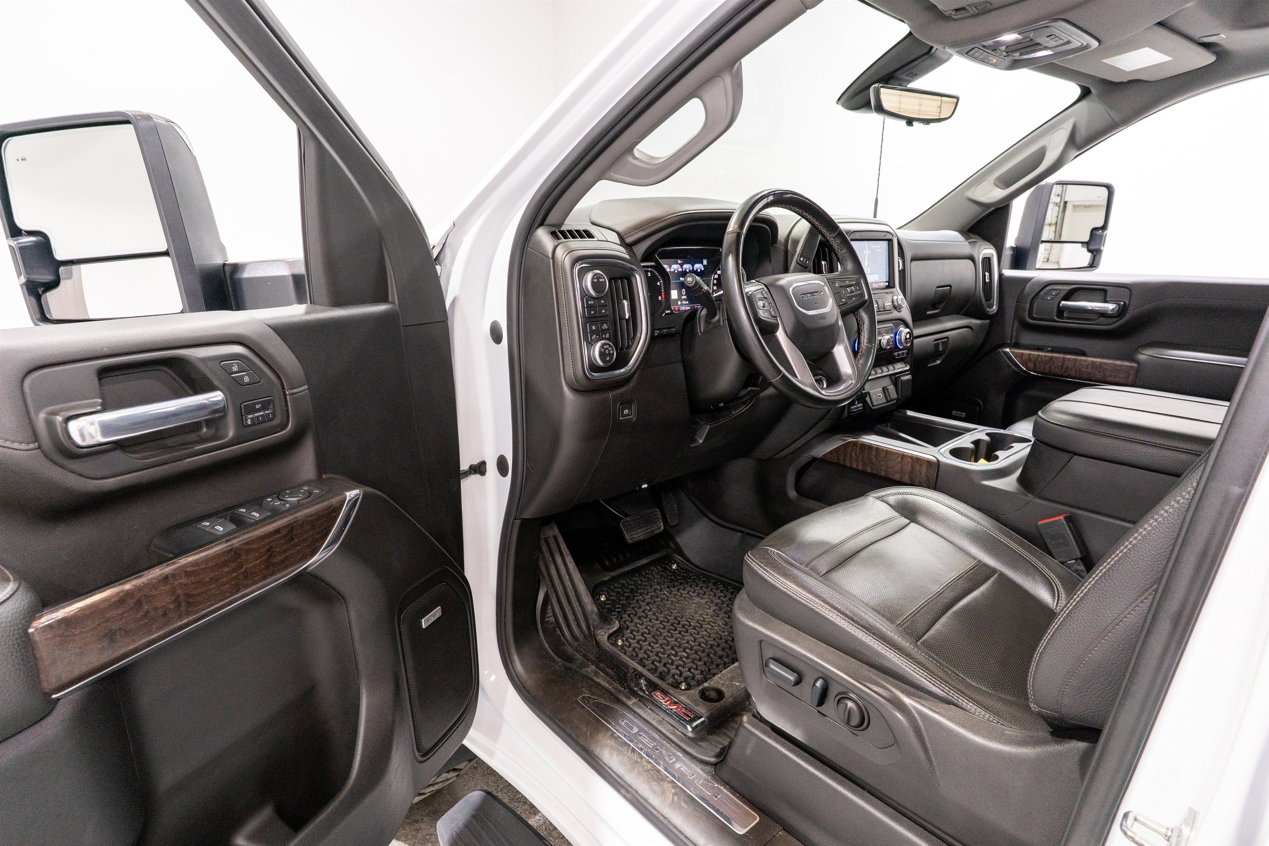 2023 GMC Sierra 2500HD Denali