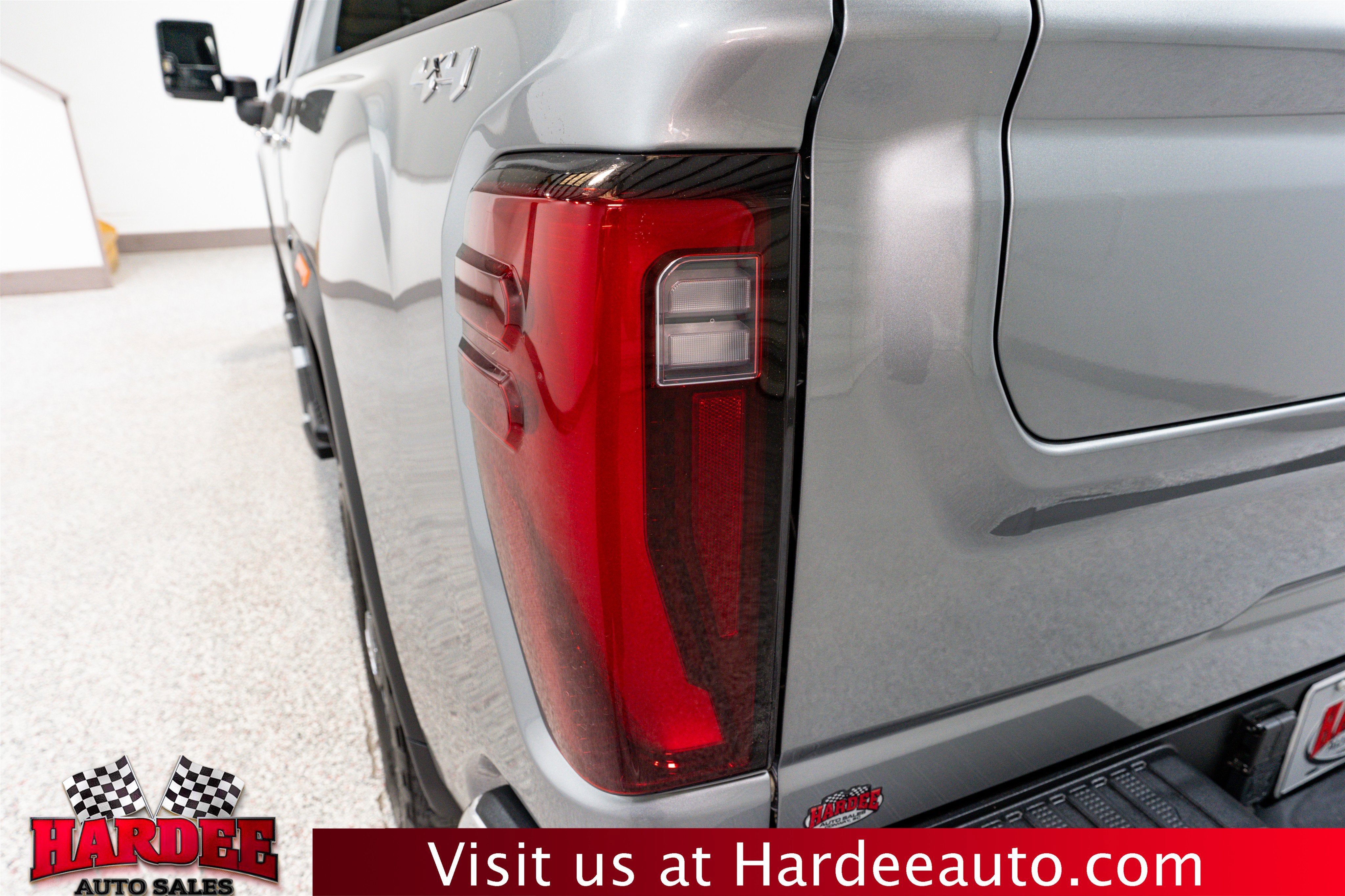 2025 GMC Sierra 2500HD SLT