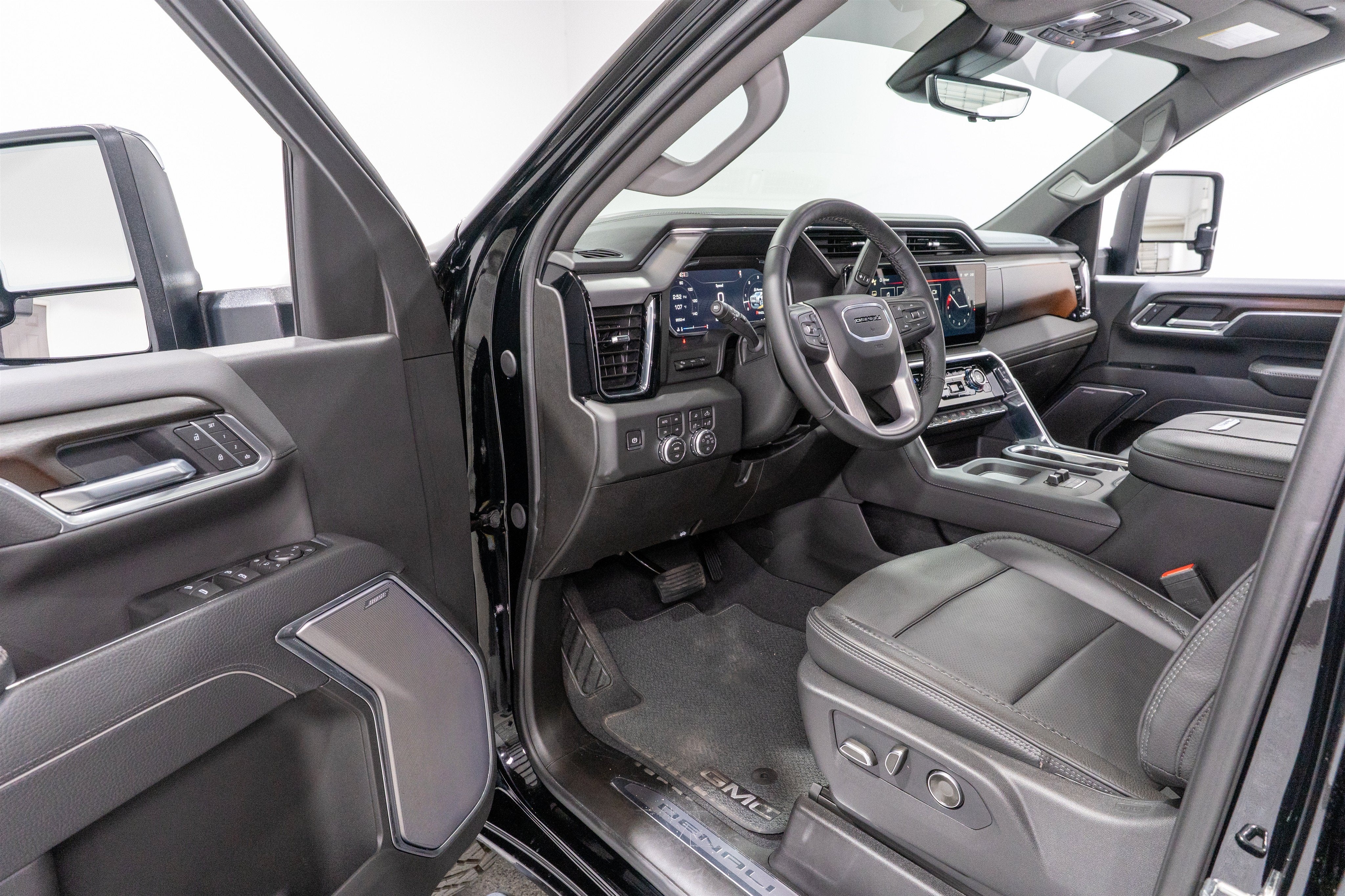 2026 GMC Sierra 2500HD Denali