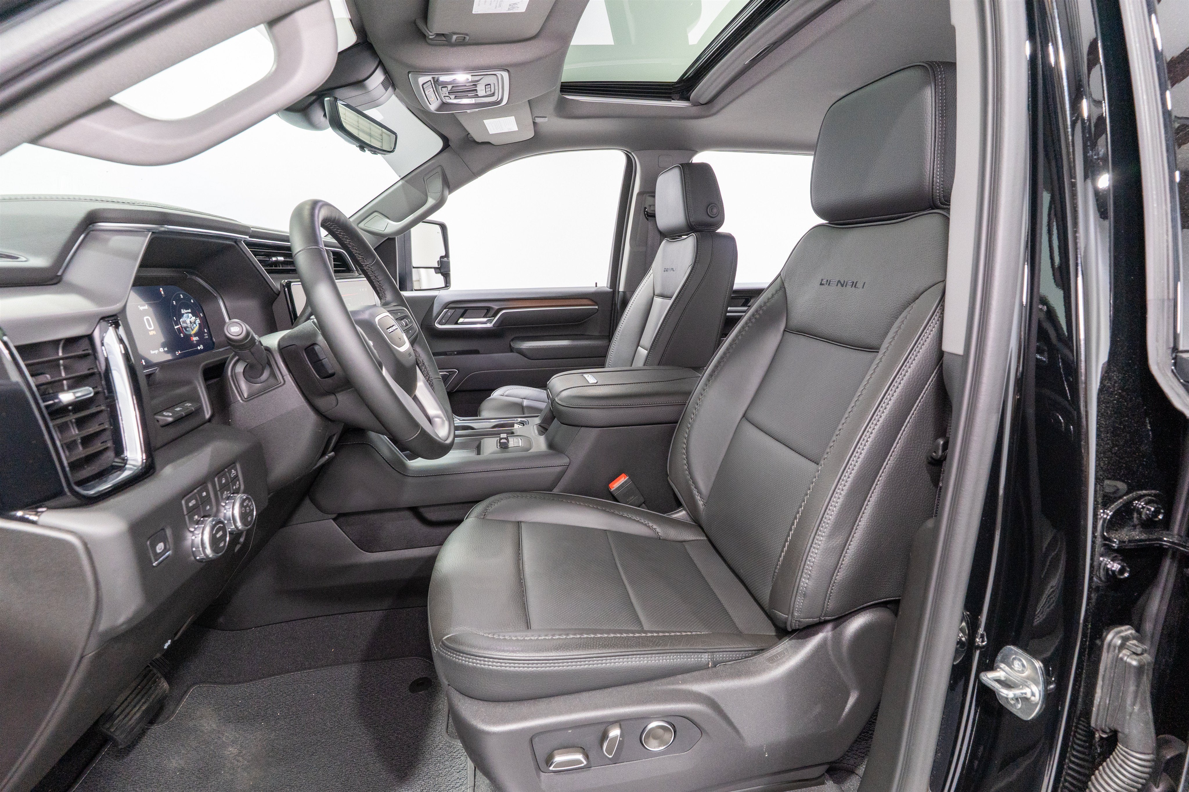 2026 GMC Sierra 2500HD Denali