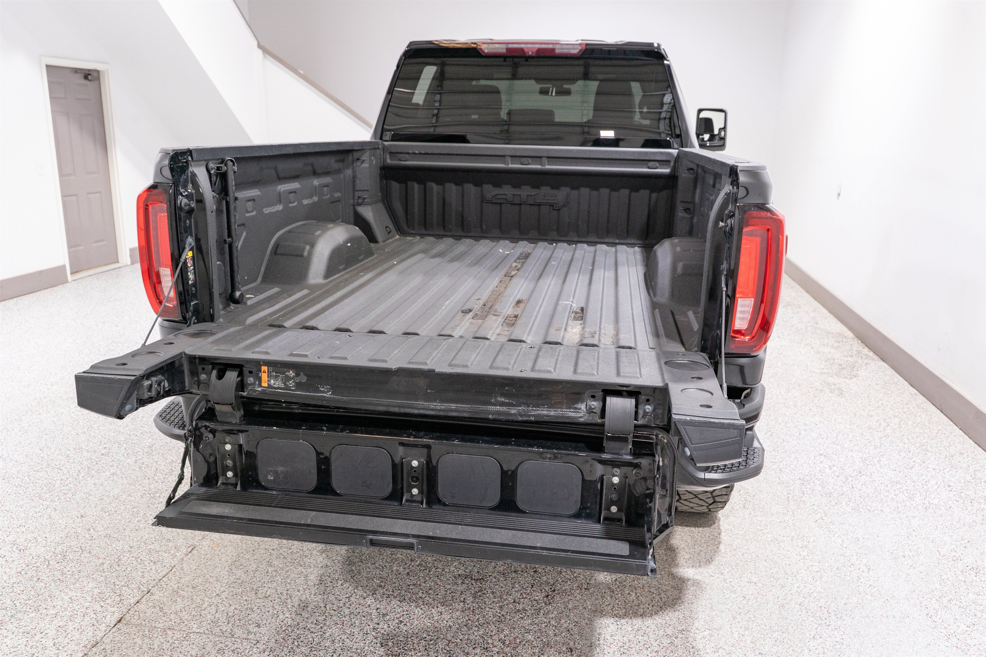 2023 GMC Sierra 2500HD AT4