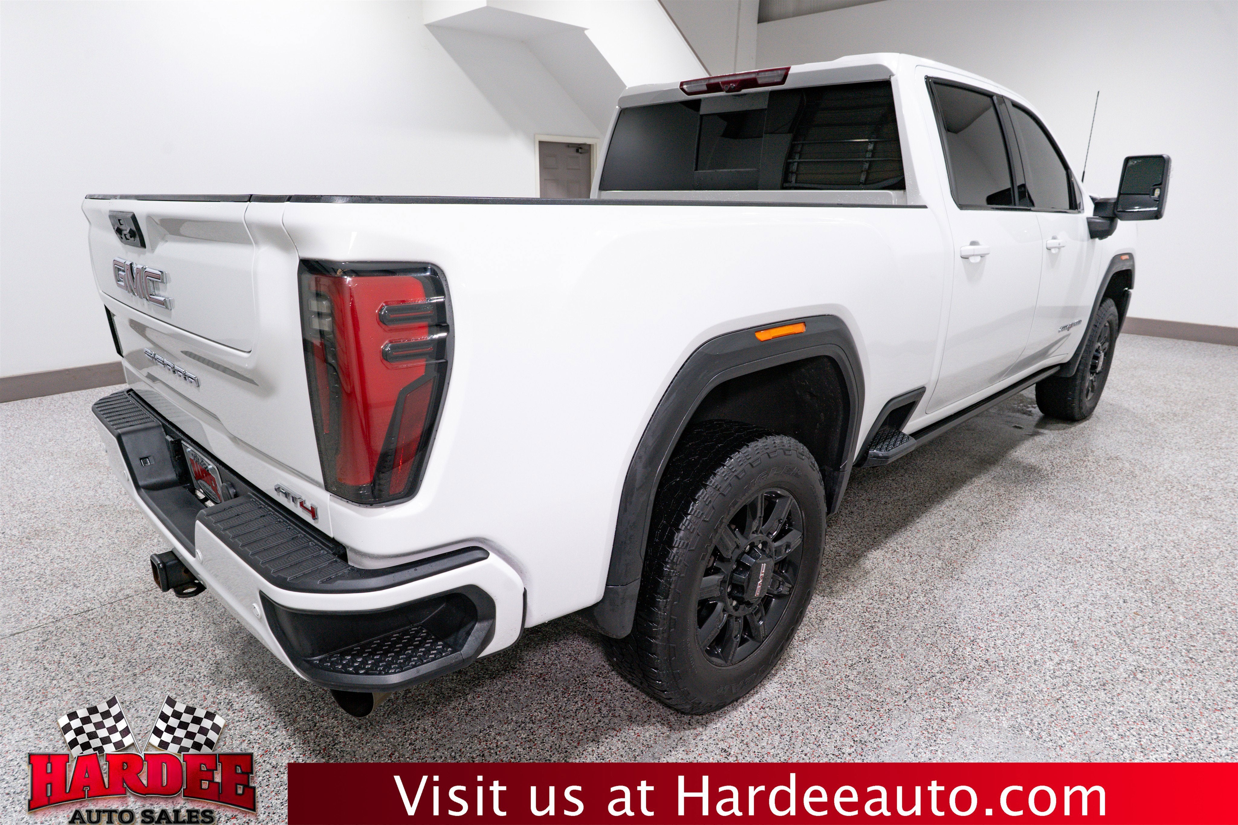 2024 GMC Sierra 2500HD AT4