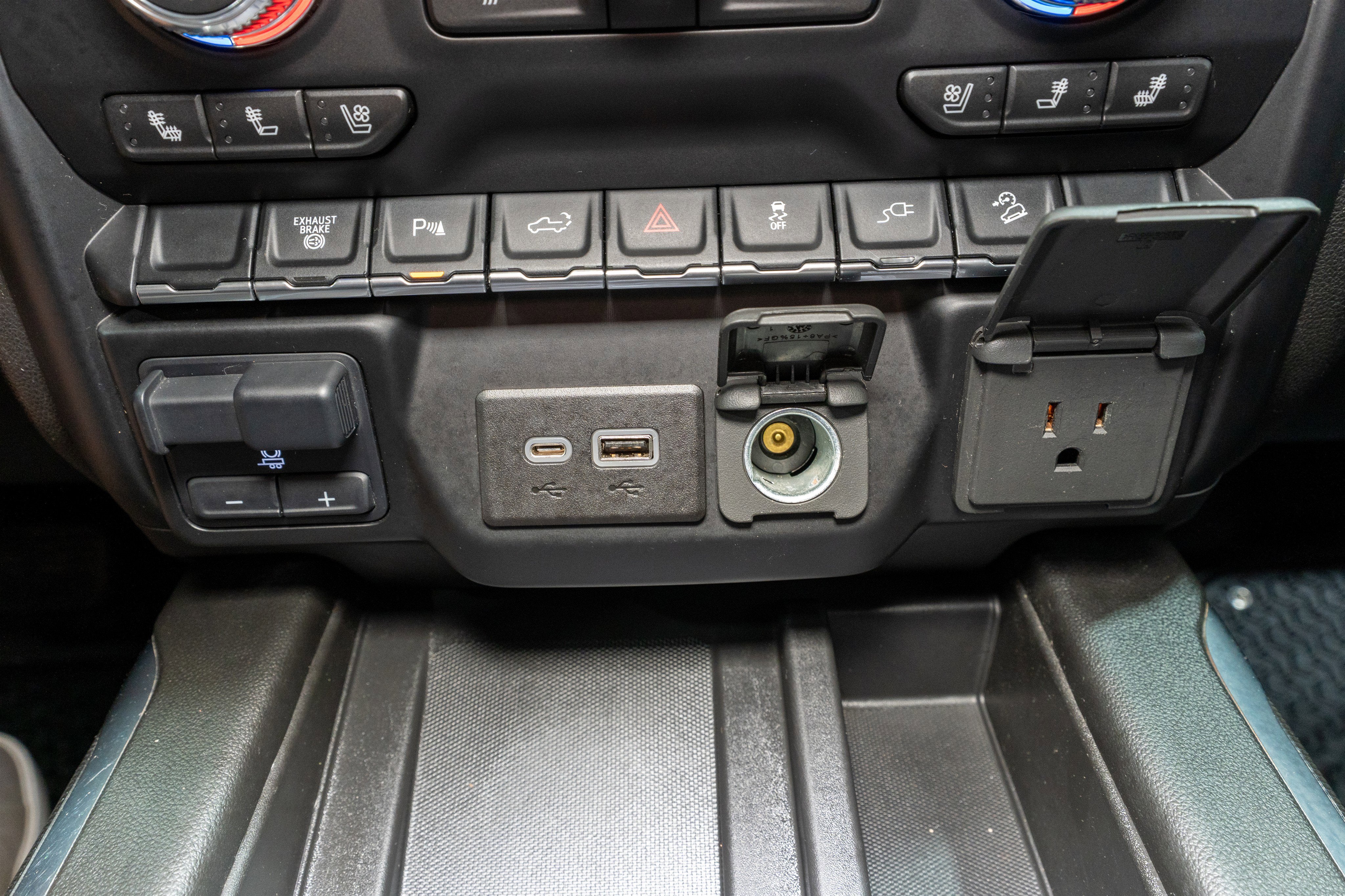 2022 GMC Sierra 2500HD AT4