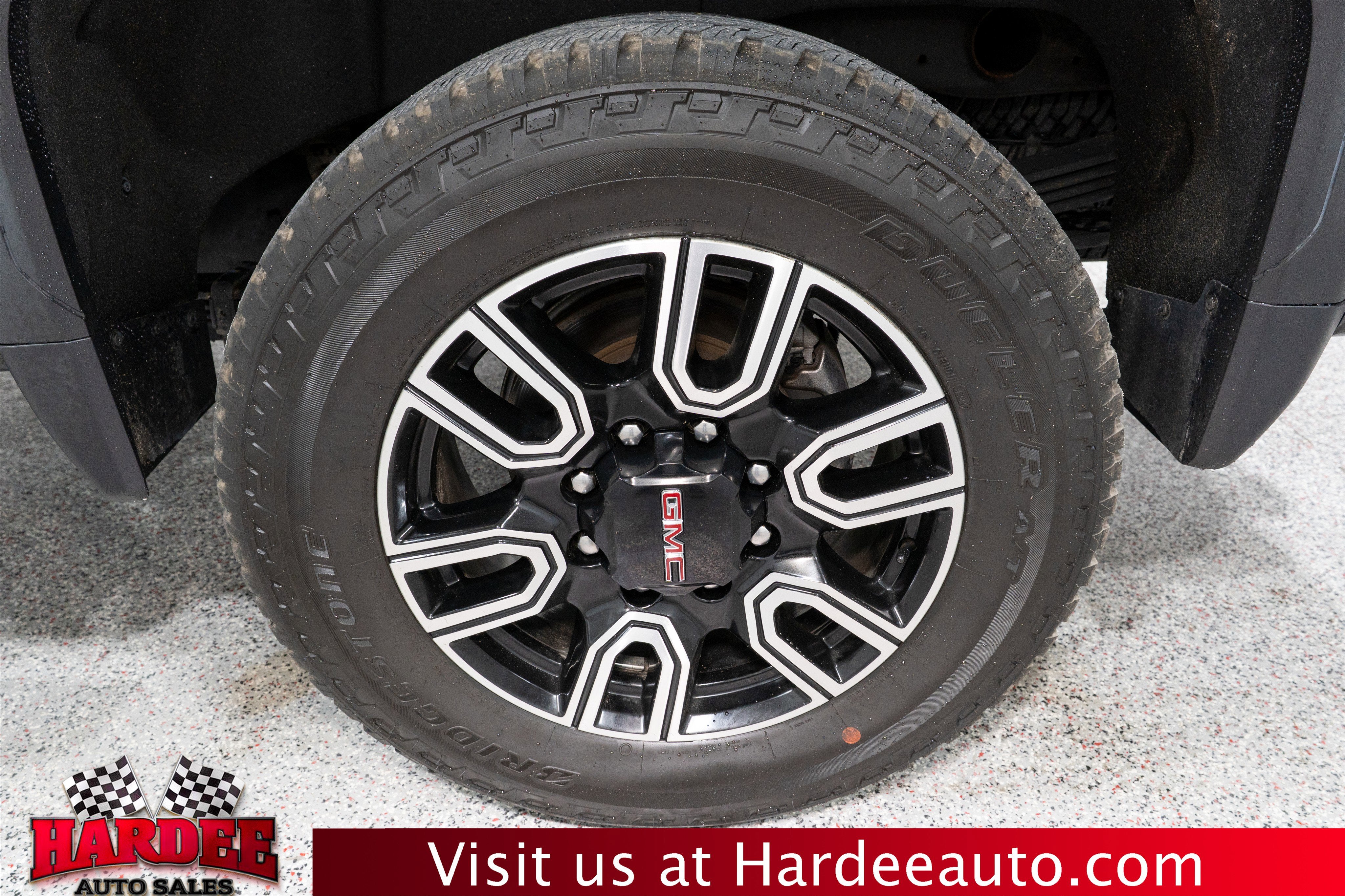 2023 GMC Sierra 2500HD AT4