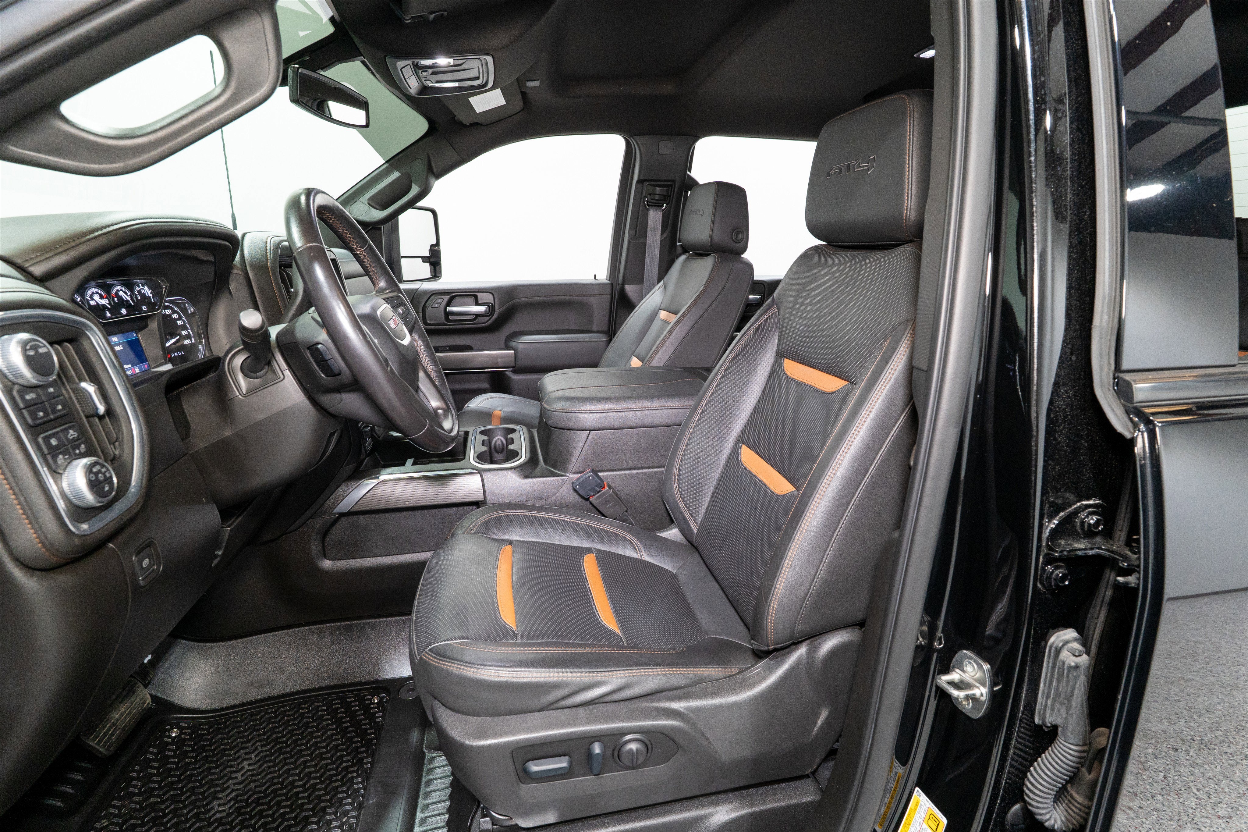 2023 GMC Sierra 2500HD AT4