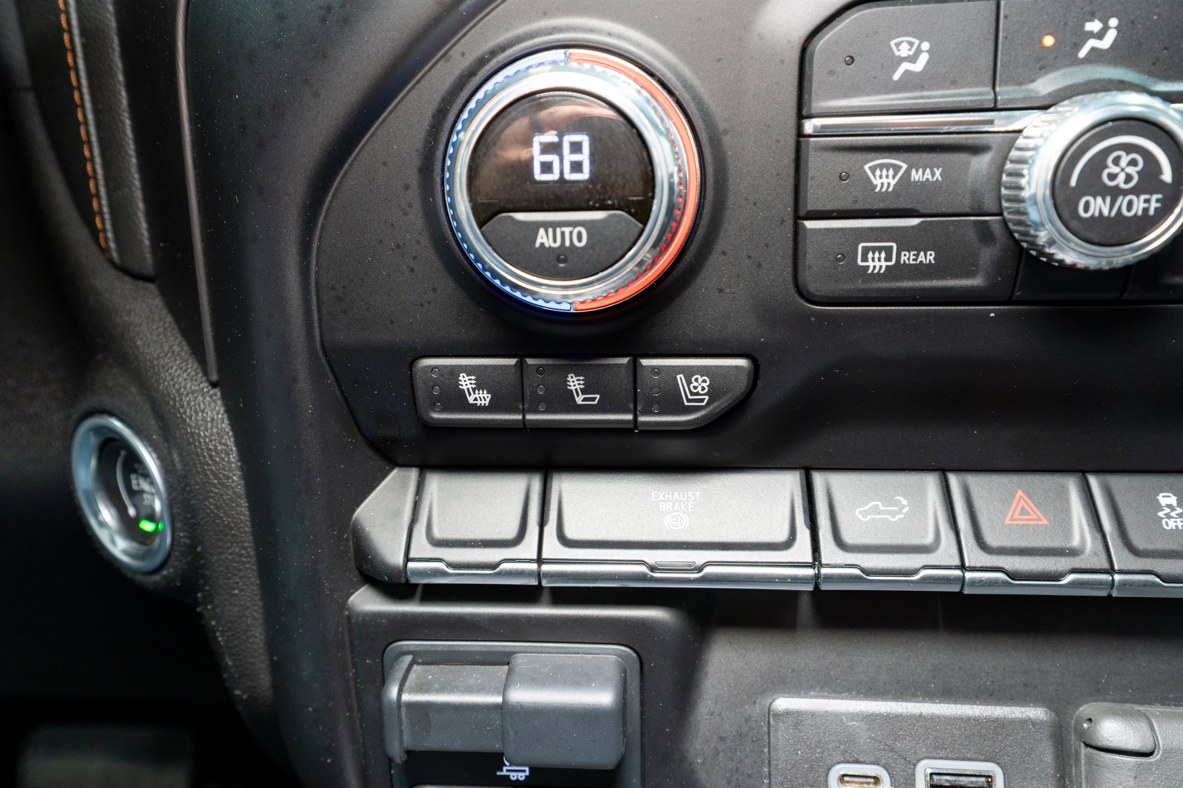 2023 GMC Sierra 2500HD AT4