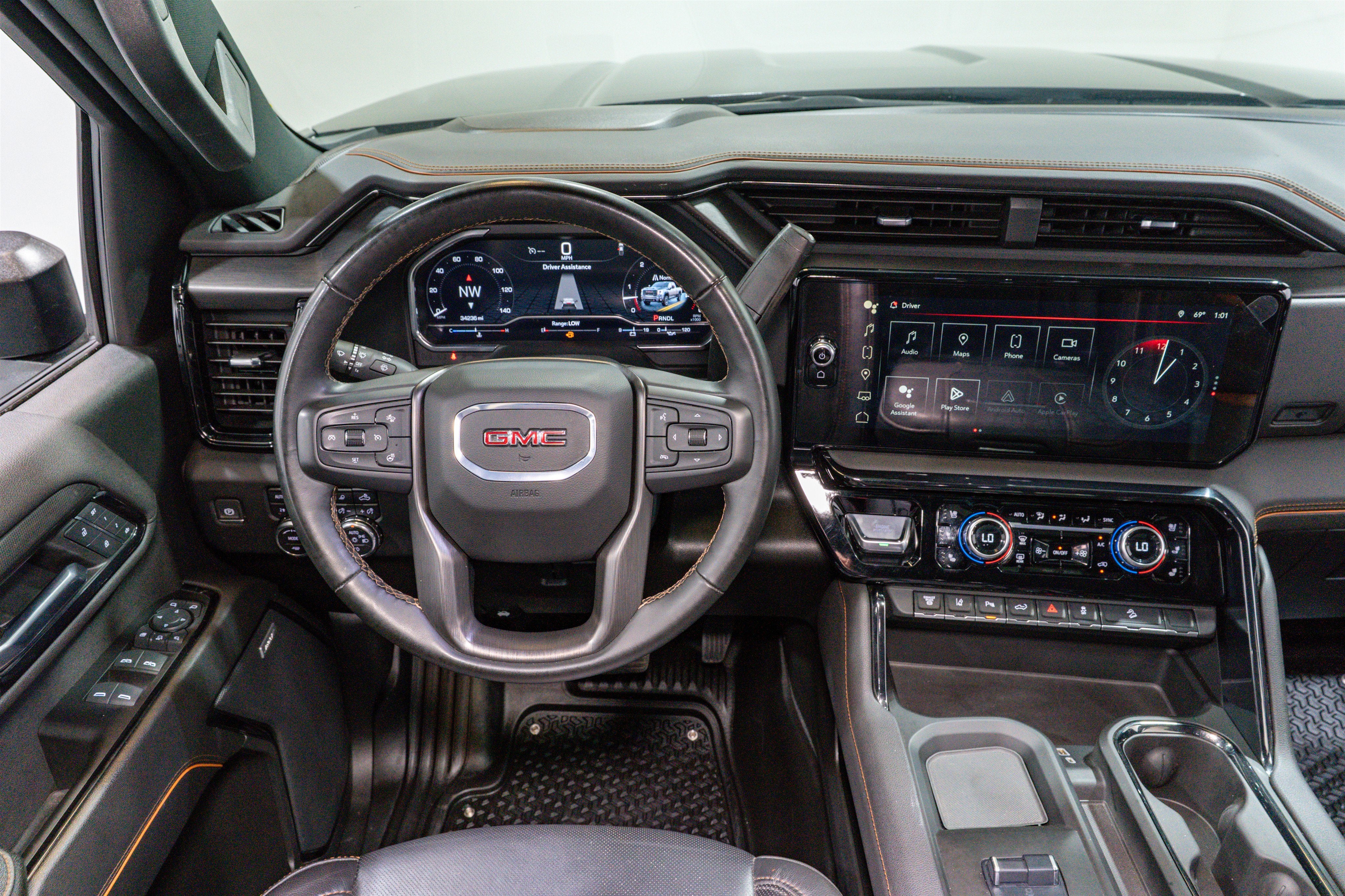 2024 GMC Sierra 2500HD AT4