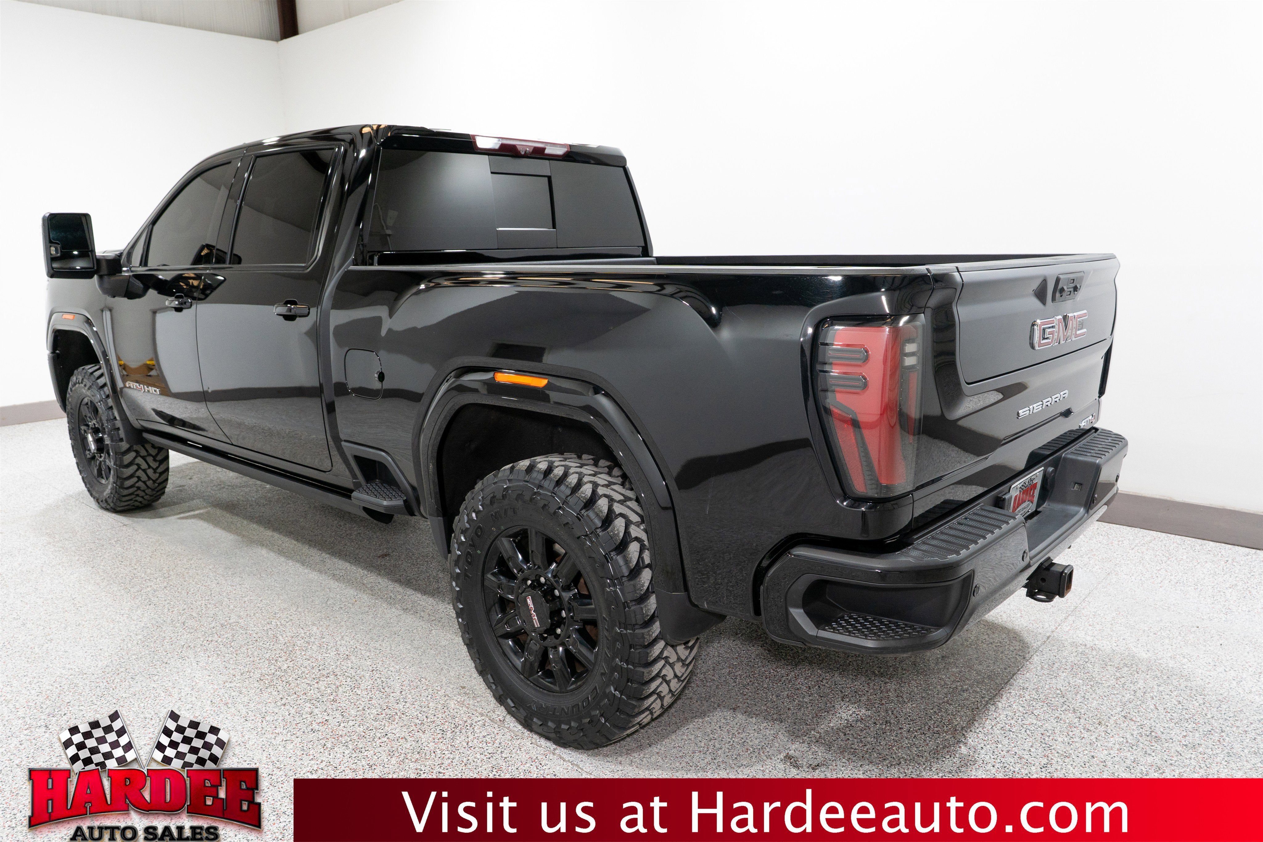 2024 GMC Sierra 2500HD AT4