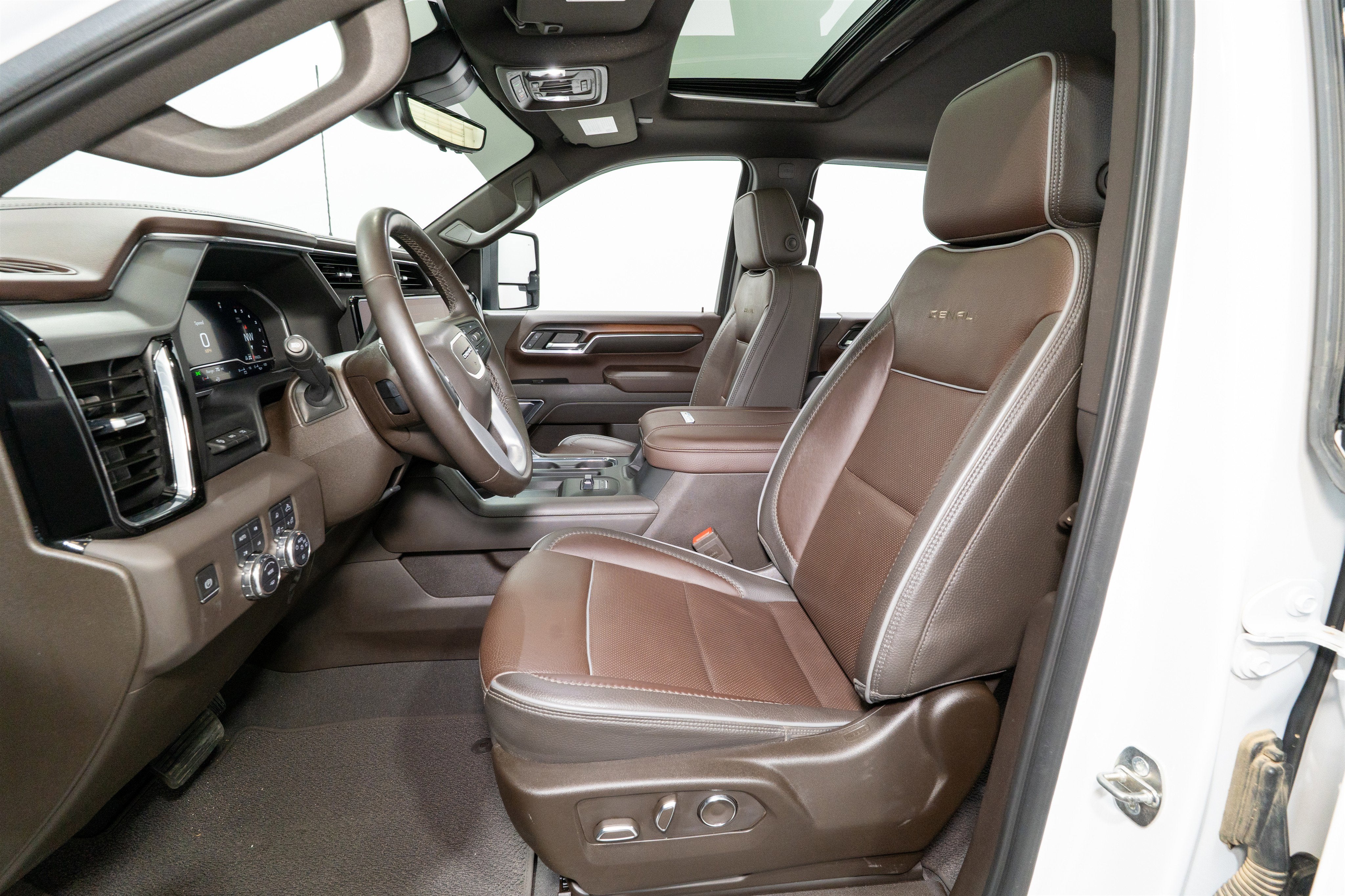 2024 GMC Sierra 2500HD Denali